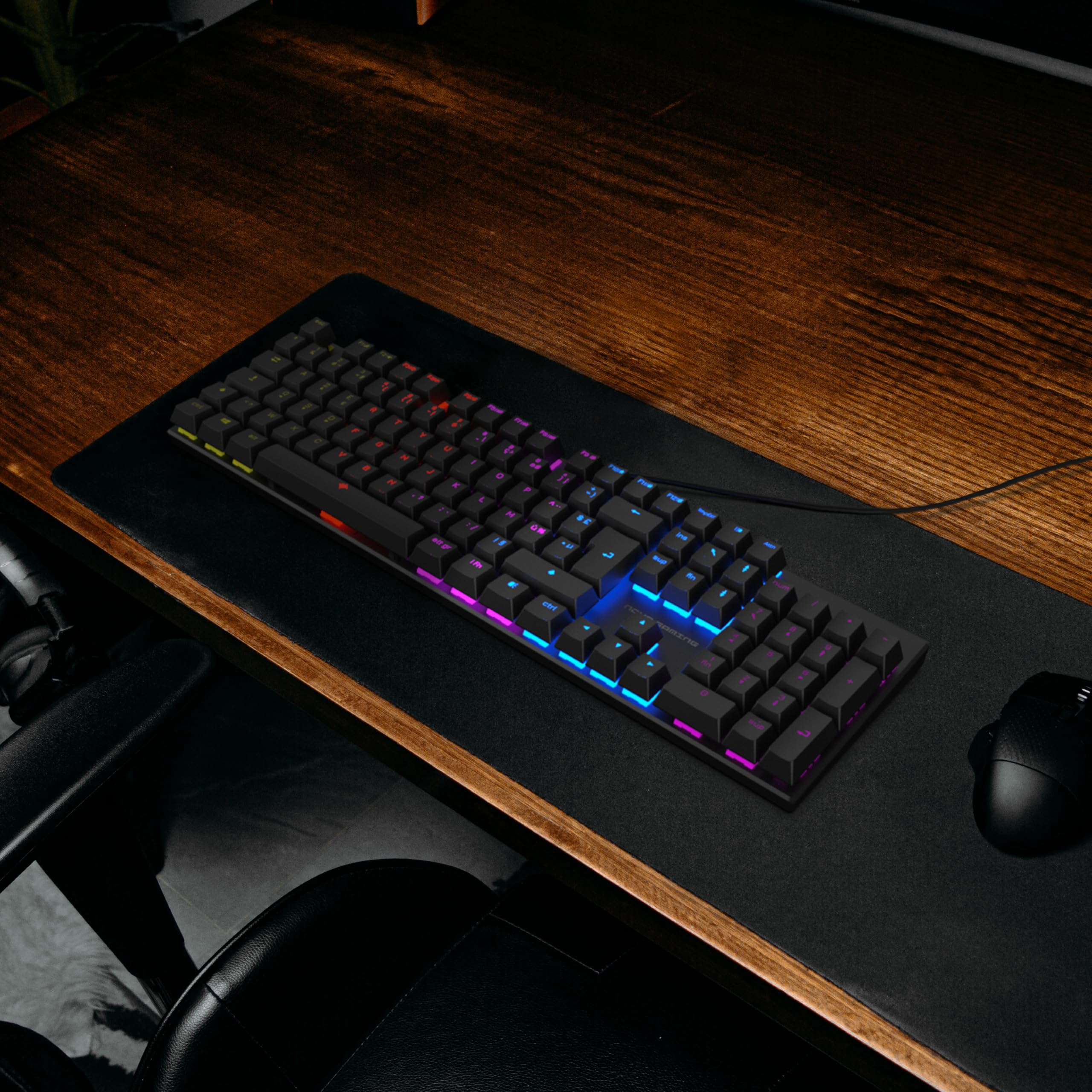 NOVA GAMING - Hercule - Teclado mecánico con Cable USB - Teclado Gamer, retroiluminación RGB, 104 Teclas, 26 Anti-ghosting, AZERTY francés - Compatible con PC Gaming, Windows y Linux