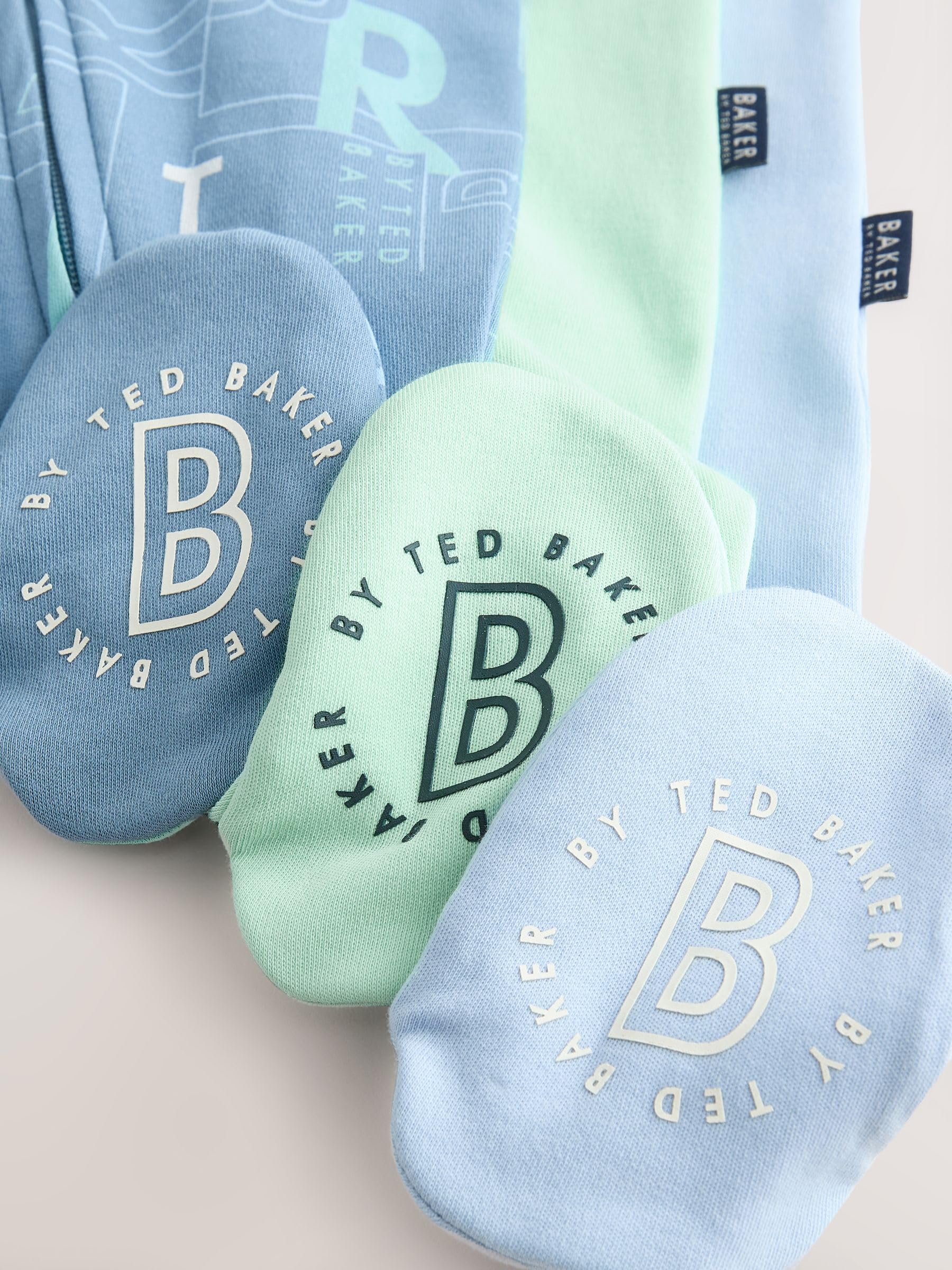 Noworodki chłopcy Zestaw 3 par śpioszków Baker by Ted Baker
