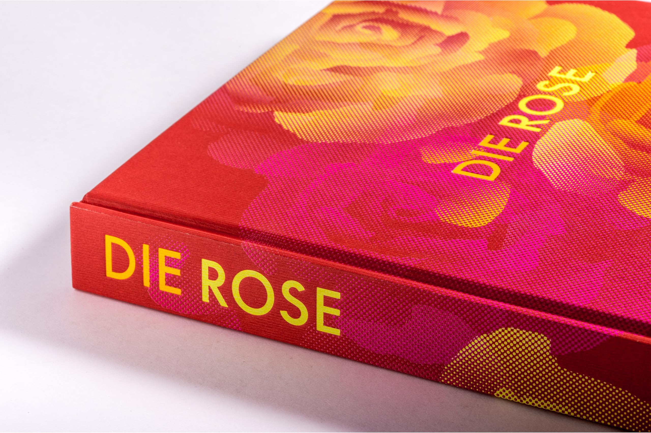 Die Rose: in Fotografie, Grafik, Kunst, Kunsthandwerk und Mode - Opulenter Bildband mit über 200 Rosendarstellungen - ein Muss für alle Rosenfans, Deutscher Gartenbuchpreis Gold (2026)