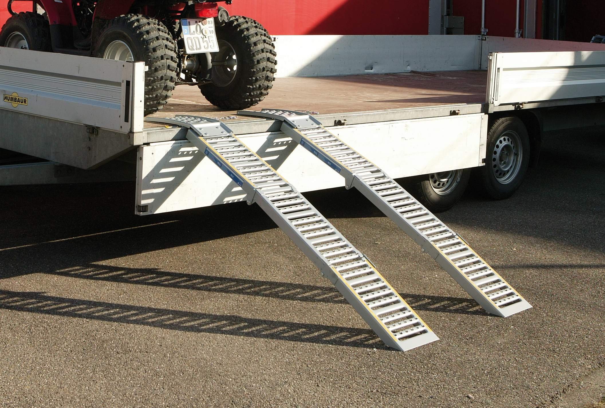 UNITEC Auffahrrampe klappbar 200x25cm, hohe Traglast und Stabilität, 2 Stück