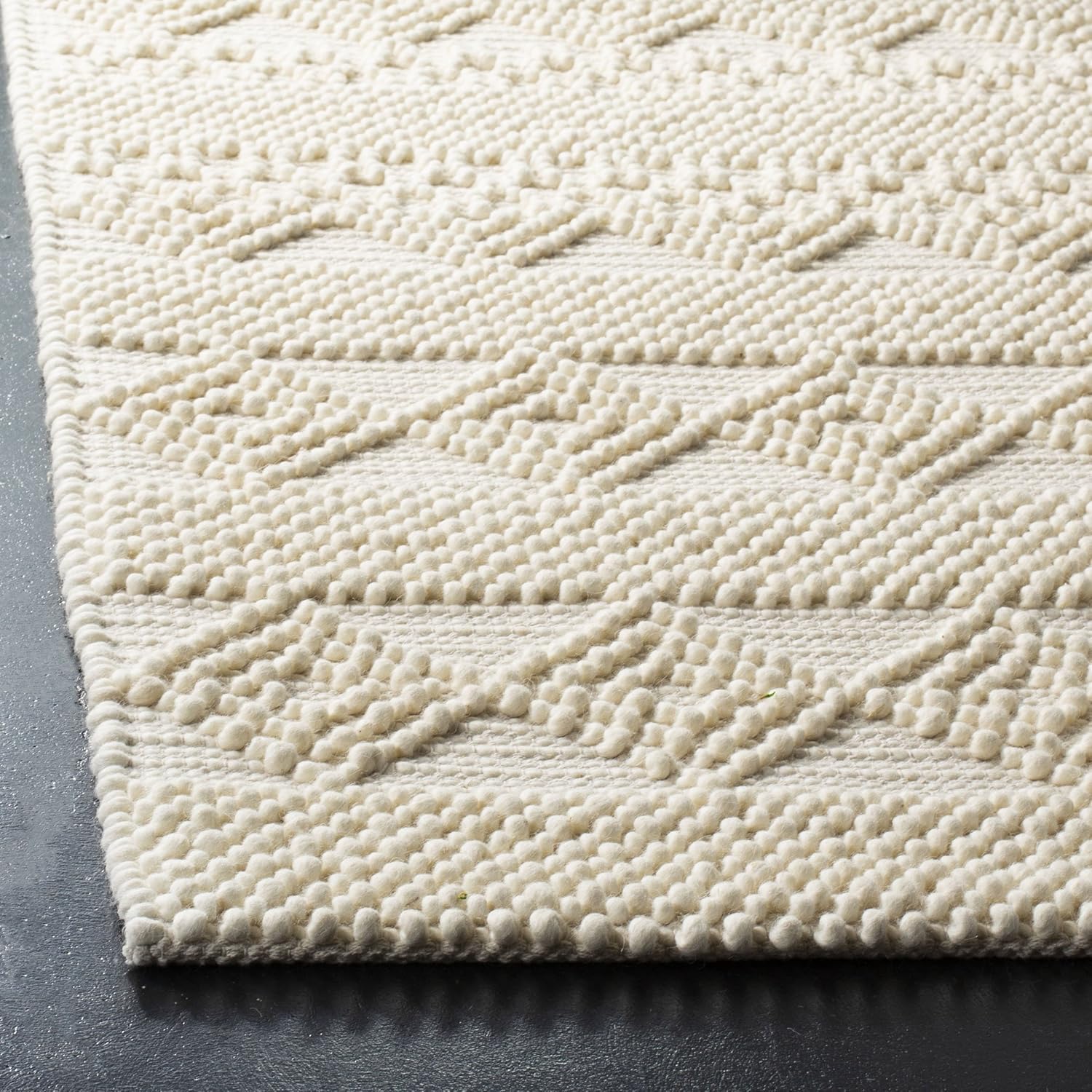 SAFAVIEH Natura Collection Area Rug - 12' Square, Ivory, Handmade Moroccan Boho Tribal Wool & Cotton, Ideal for High Traffic Areas in Living Room, Bedroom (NAT102C)