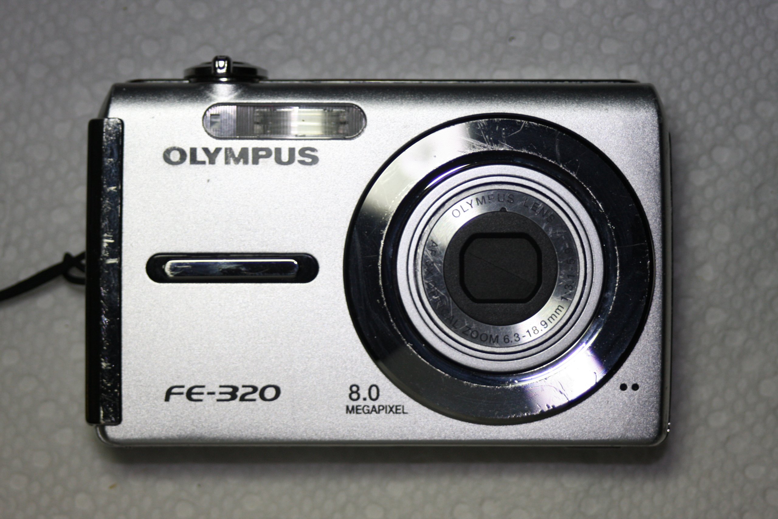 Olympus FE-320 8MP Digital Camera Instruction Manual