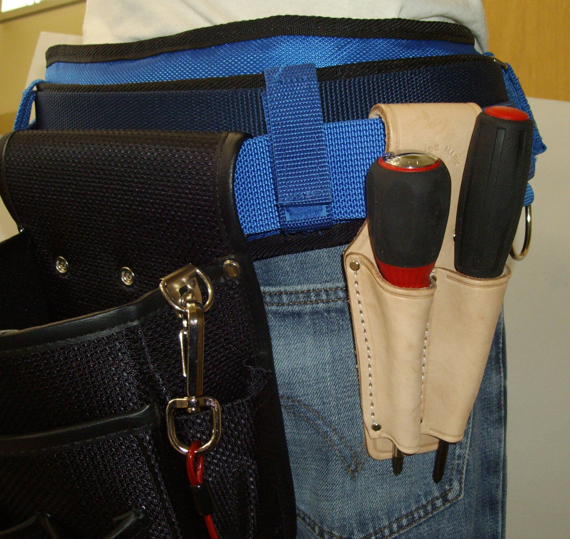 Amazon | コヅチ ヌメ皮ドライバー差し 2丁入 SD-12 | 腰袋・釘袋