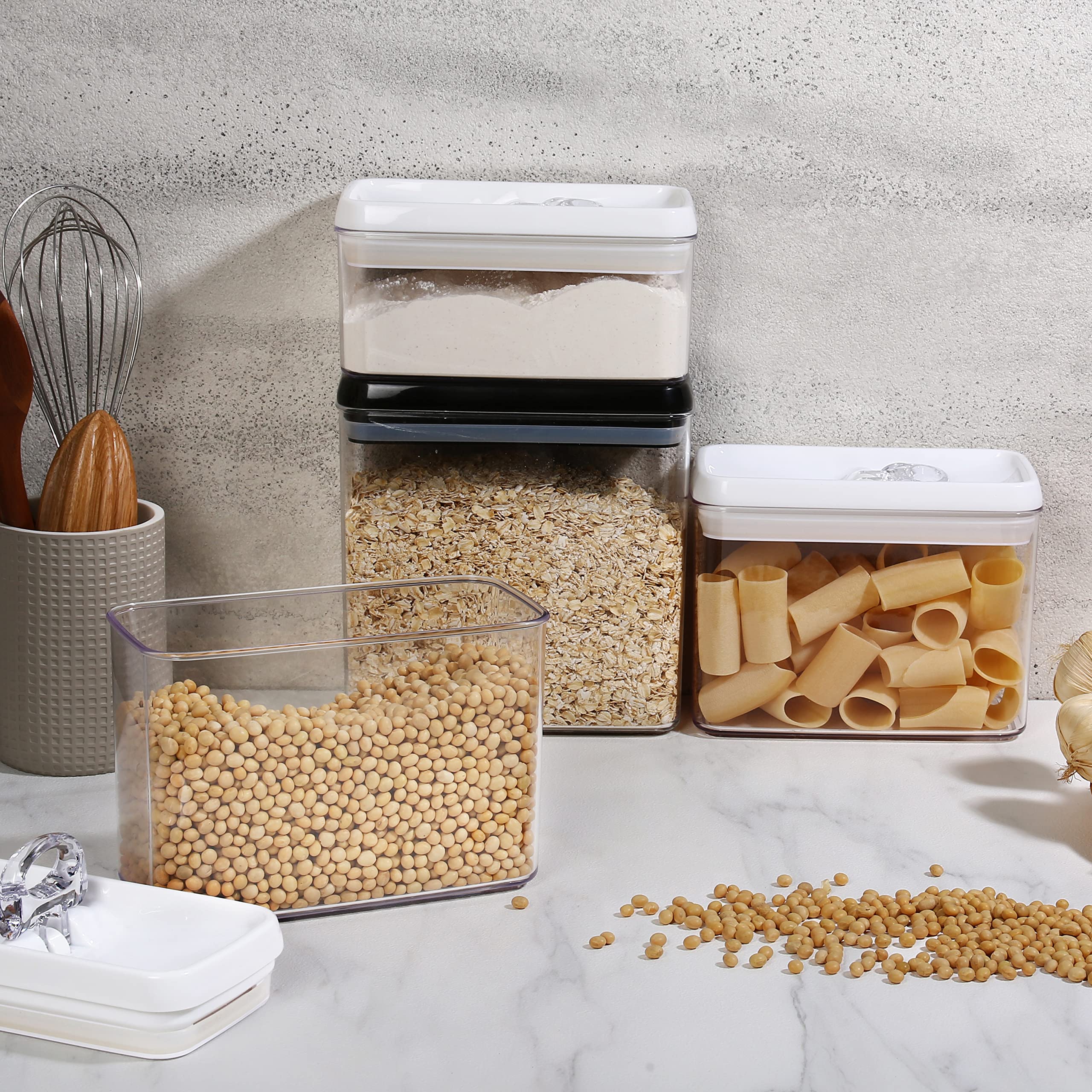 Felli Flip Tite Luftdichte Lebensmittelaufbewahrung Spaghetti-Behälter mit Deckeln, leicht versiegelter Mechanismus, stapelbarer Kühlschrank, Speisekammer, Küche, Organizer, Nudeln, 1.9 l, weiß)