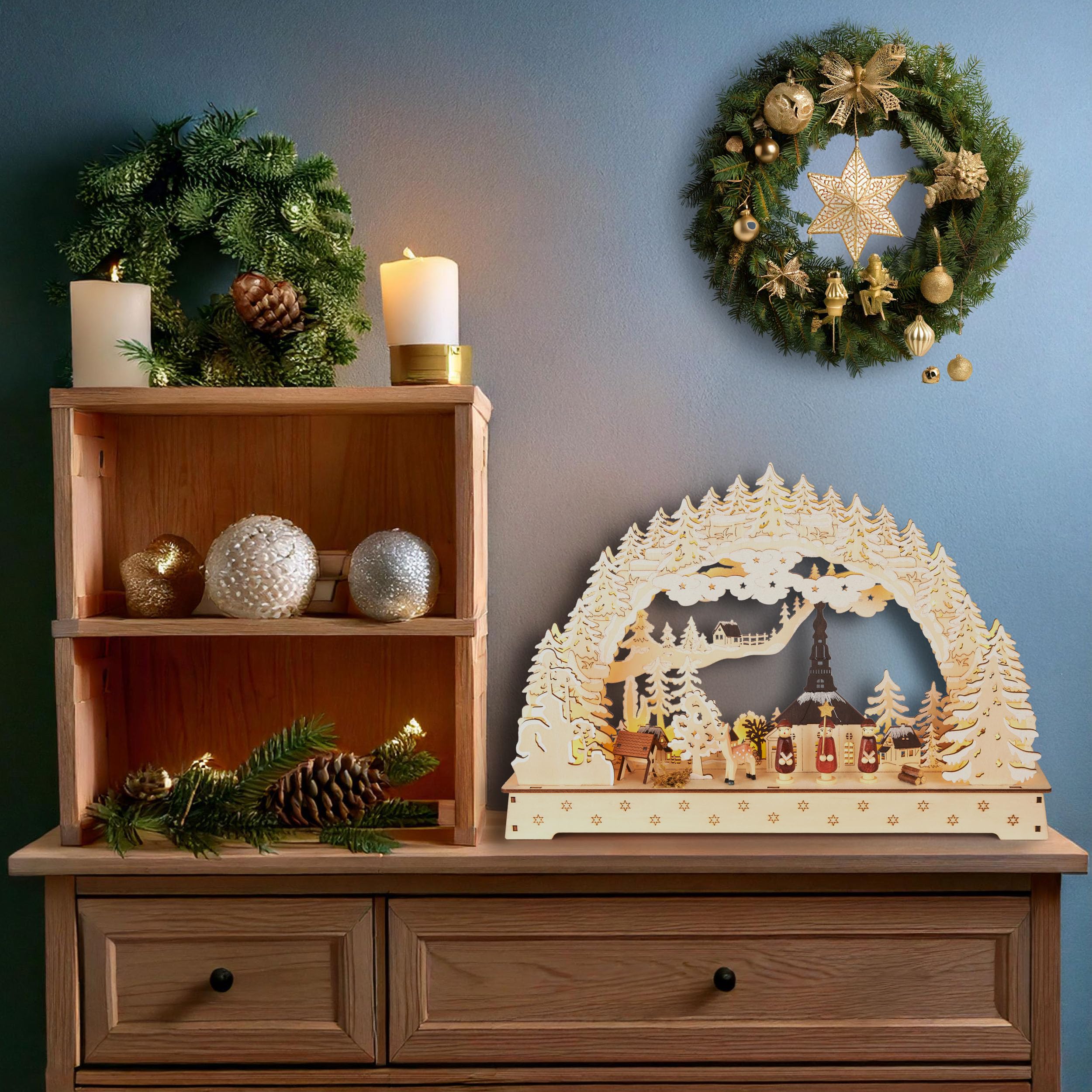 BRUBAKER 3D Lichterbogen - LED Schwibbogen - Sternsinger - LED-Beleuchtung mit Batterie und Kabel - Holz Natur - 27 x 40 x 7,5 cm - Handbemalte Figuren - Weihnachtsdeko für Tisch und Fenster