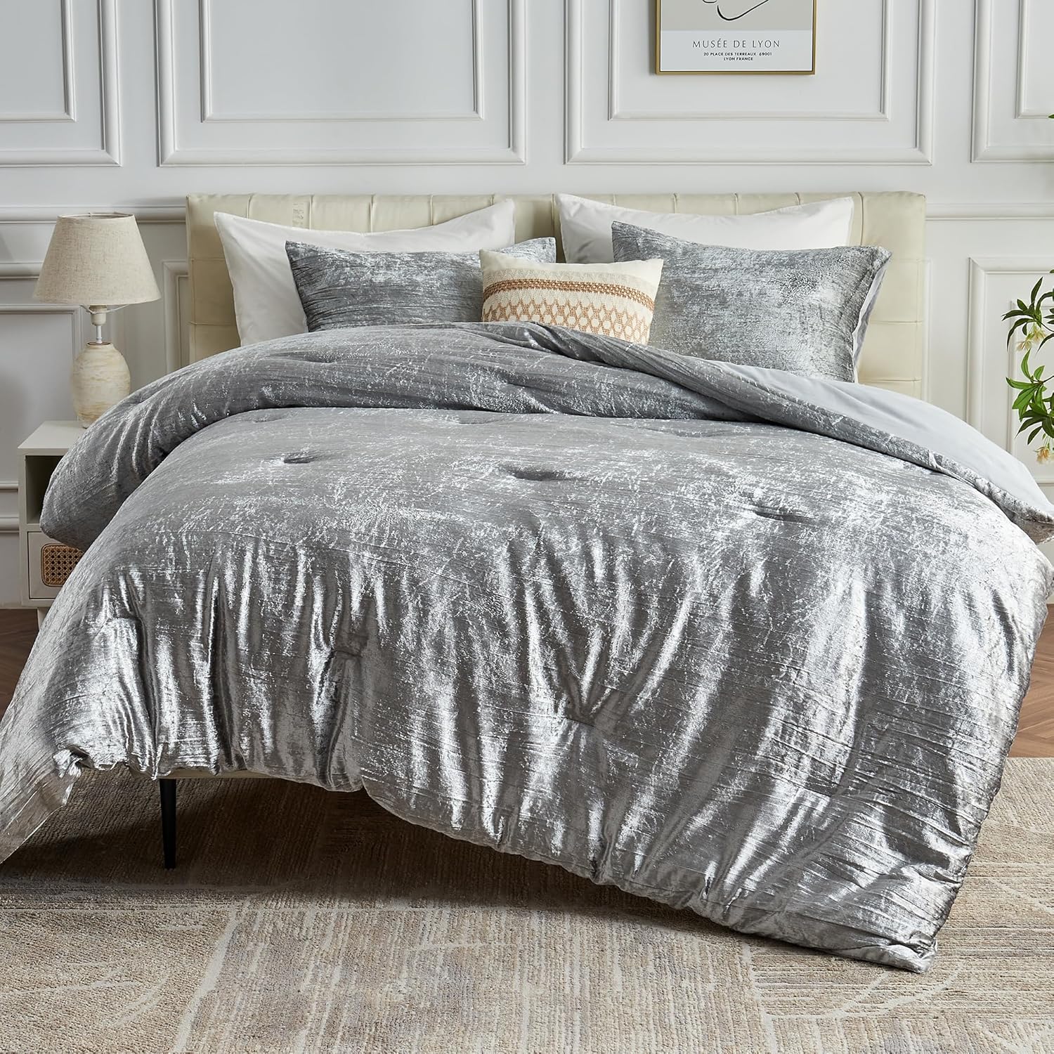 Queen Size Silver Korean Velvet Comforter Set, 3 Pieces Luxury Crushed Crinkled Textured Bedding Sets, All Season Lightweight Soft Microfiber Comforter Sets for Queen Bed Silver Queen (90x90 in)