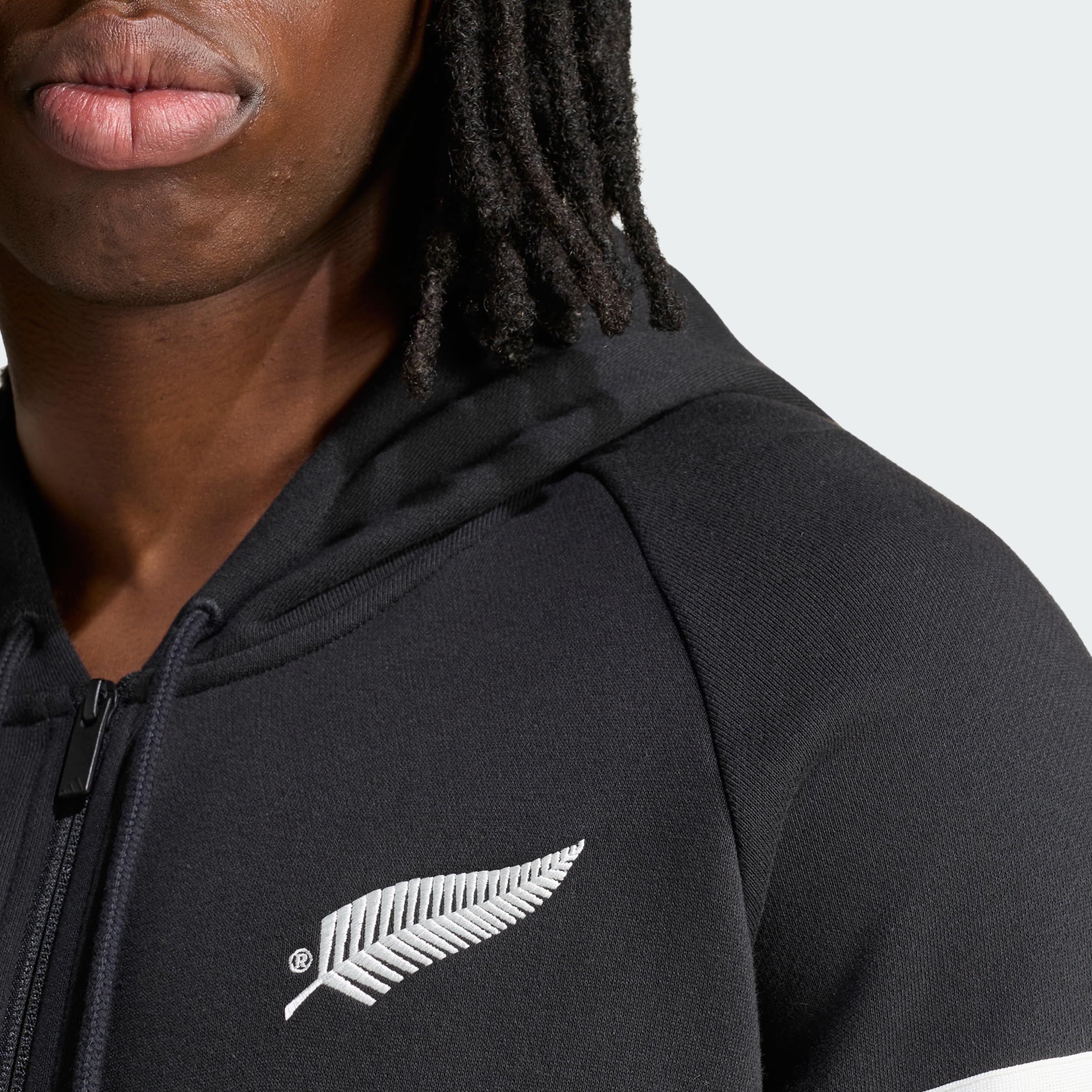adidas All Blacks Leisurewear Full Zip Hoodie Sudadera con Capucha Hombre (Pack de 1)
