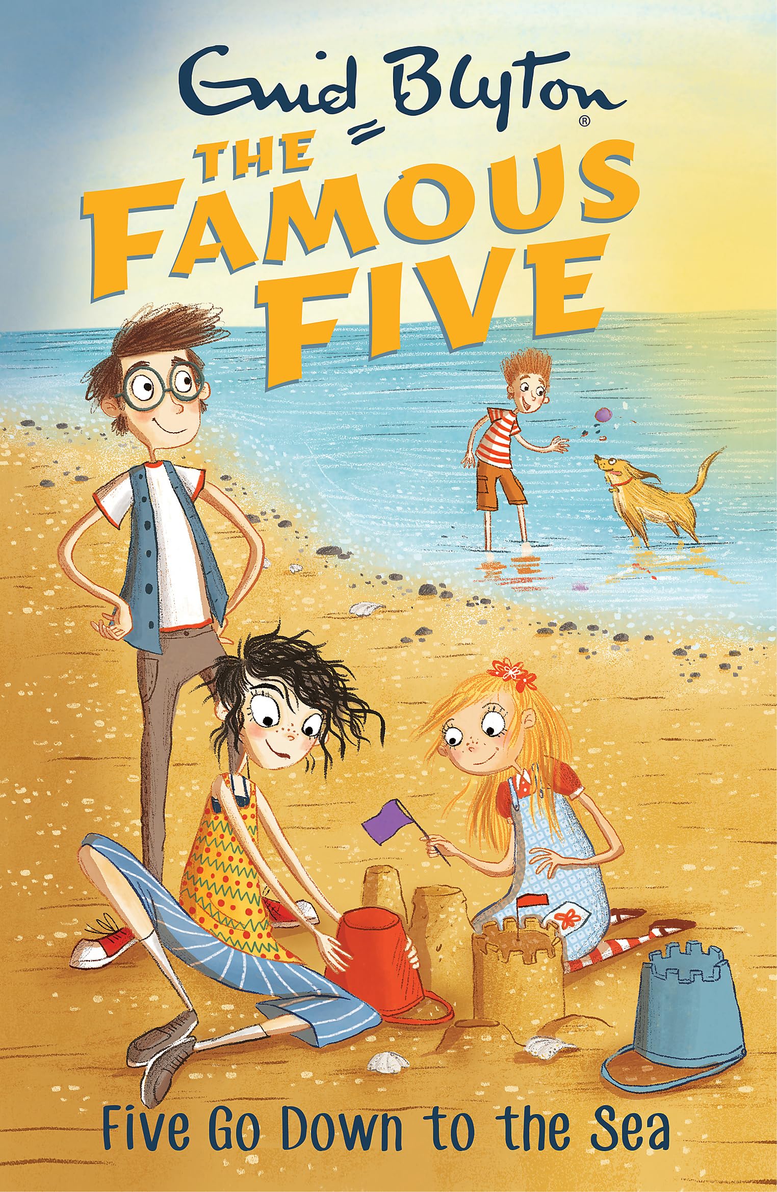 Five Go Down To The Sea: Book 12 (Famous Five) By Enid Blyton. 9781444935028