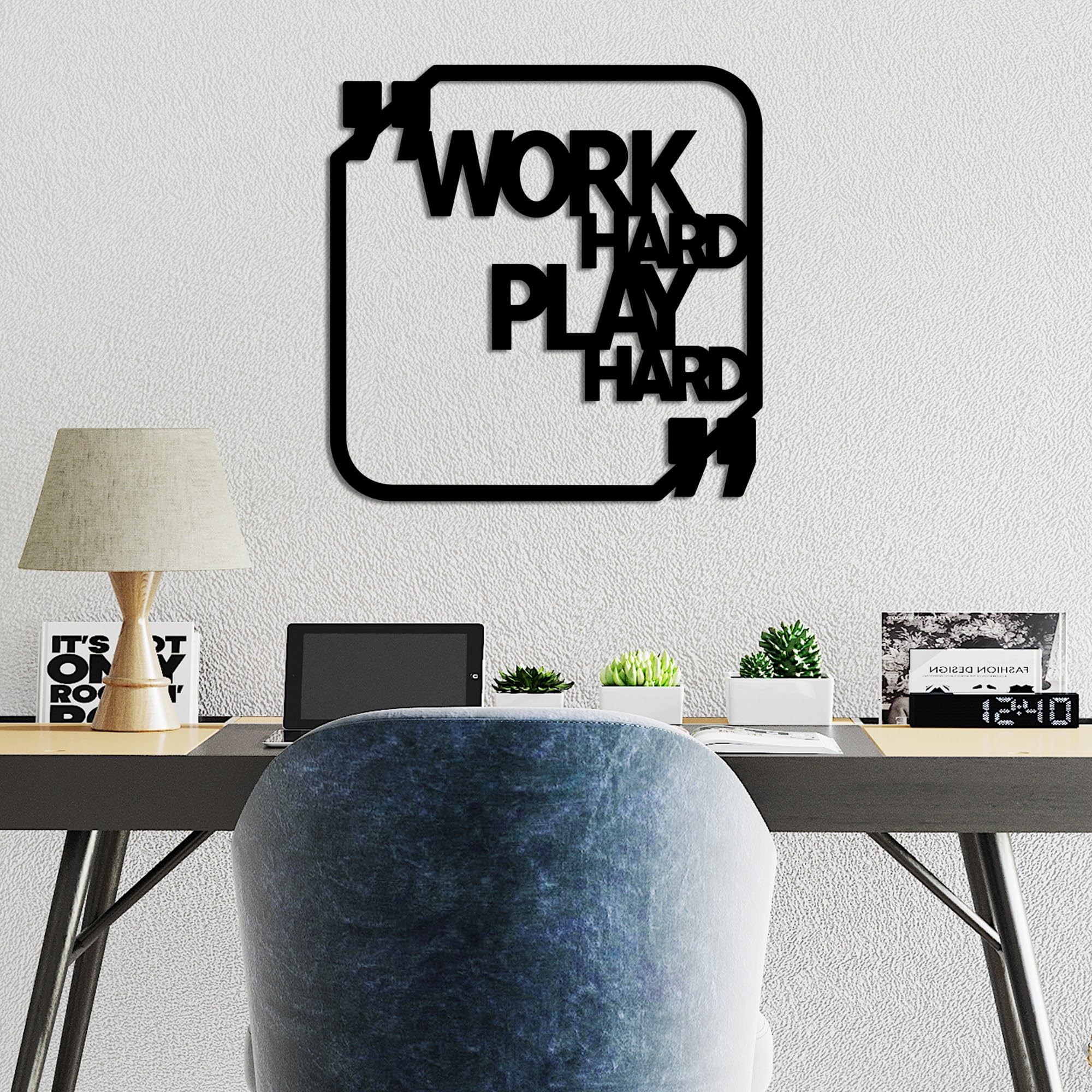 Hanah Home Elegante accessorio decorativo da parete in metallo, nero, 50 x 50 cm, 100% metallo, spessore 1,5 mm, leggero (0,91 kg), perfetto per arredamento moderno