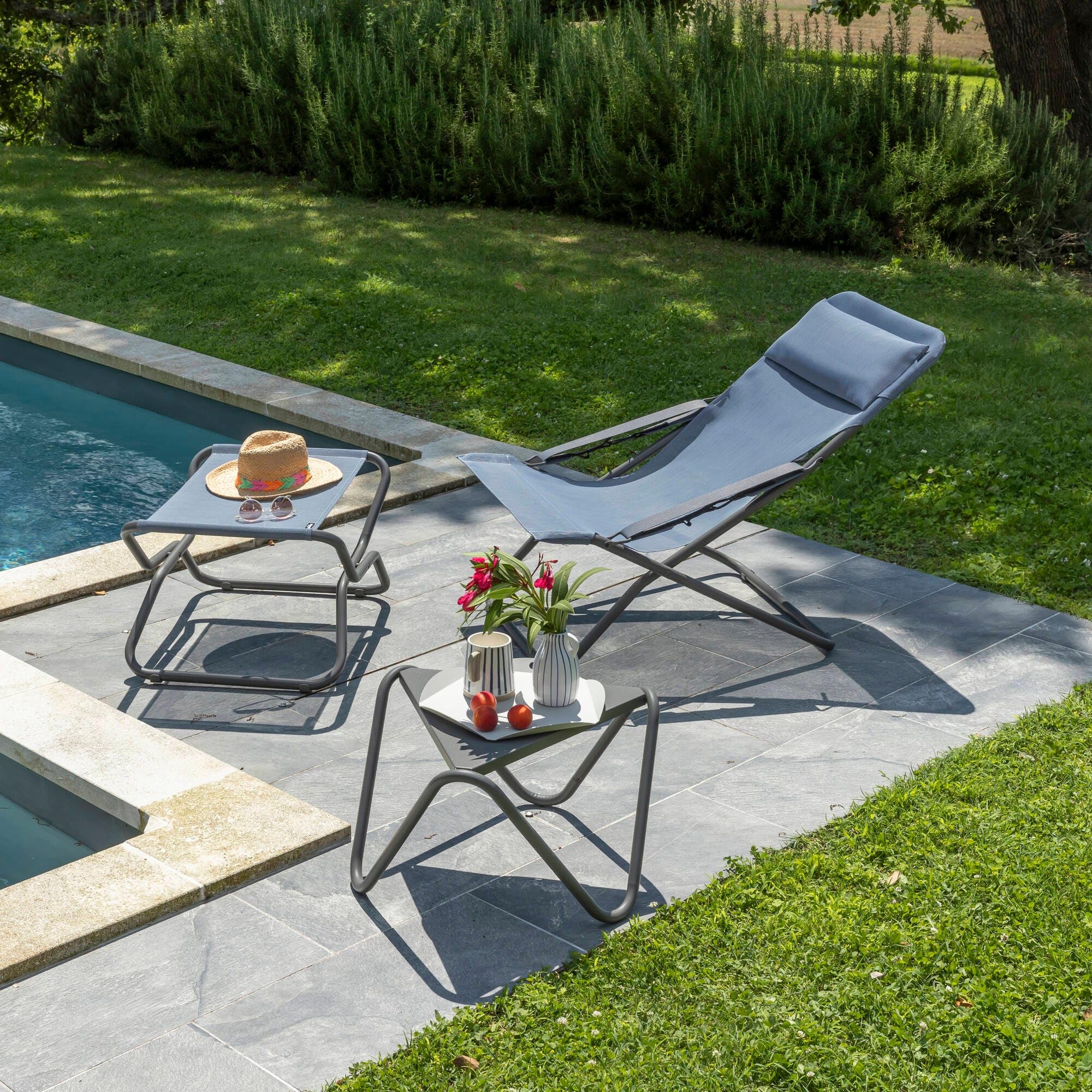 Amazon.co.jp: Lafuma(ラフマ) 折りたたみ式フットレスト 幅:66㎝X奥行