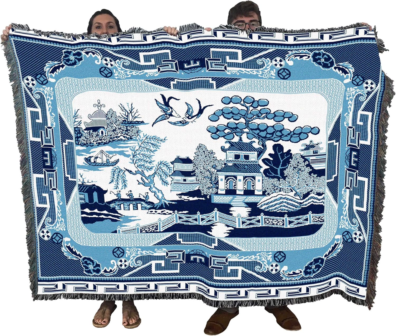 Pure Country Weavers Blue Willow Blanket - Asian Gift Tapestry Throw Woven from Cotton - Made in the USA (72x54)