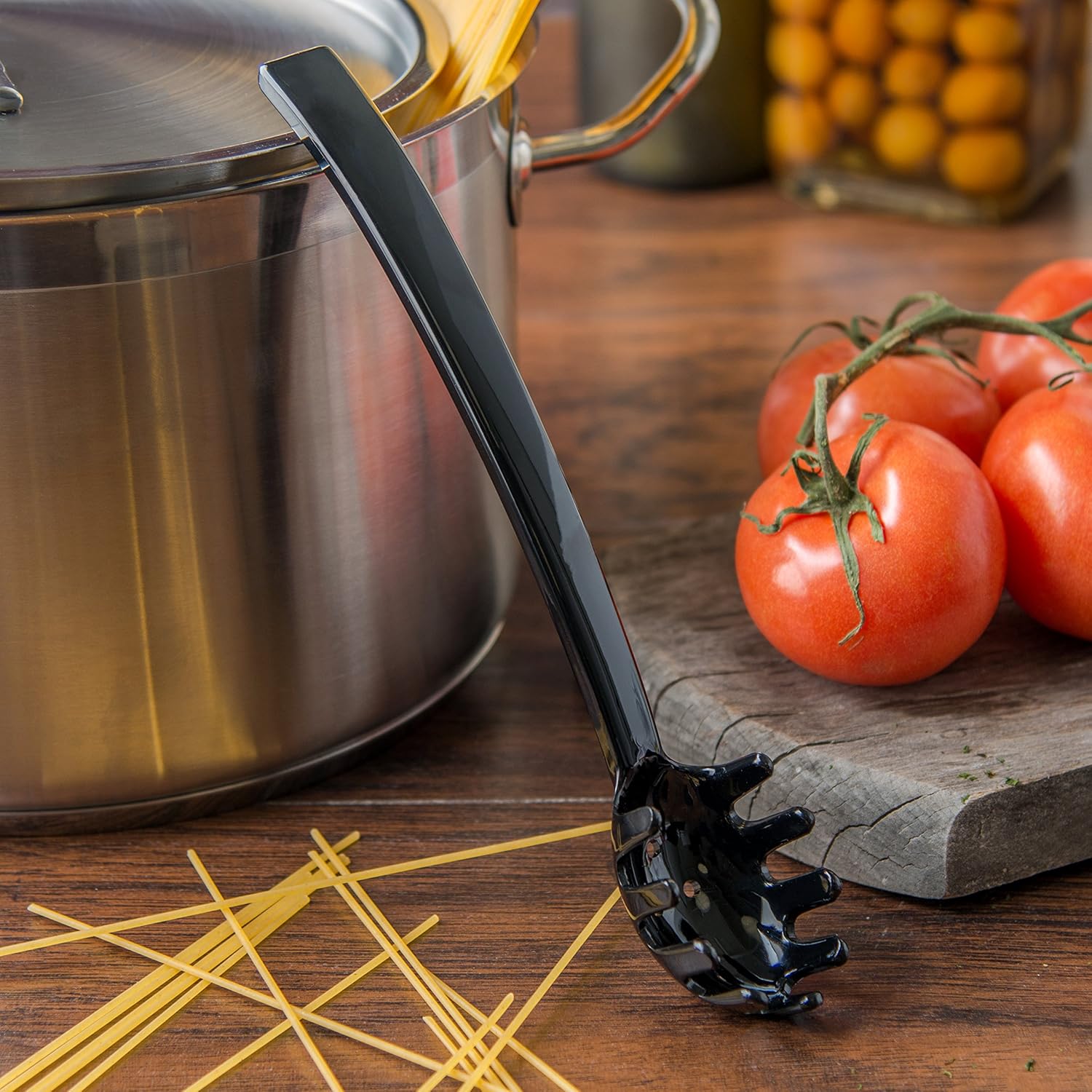 Carlisle FoodService Products CFS 435503 Plastic Buffet Pasta Forks, 9-1/2", Black (Pack of 12)