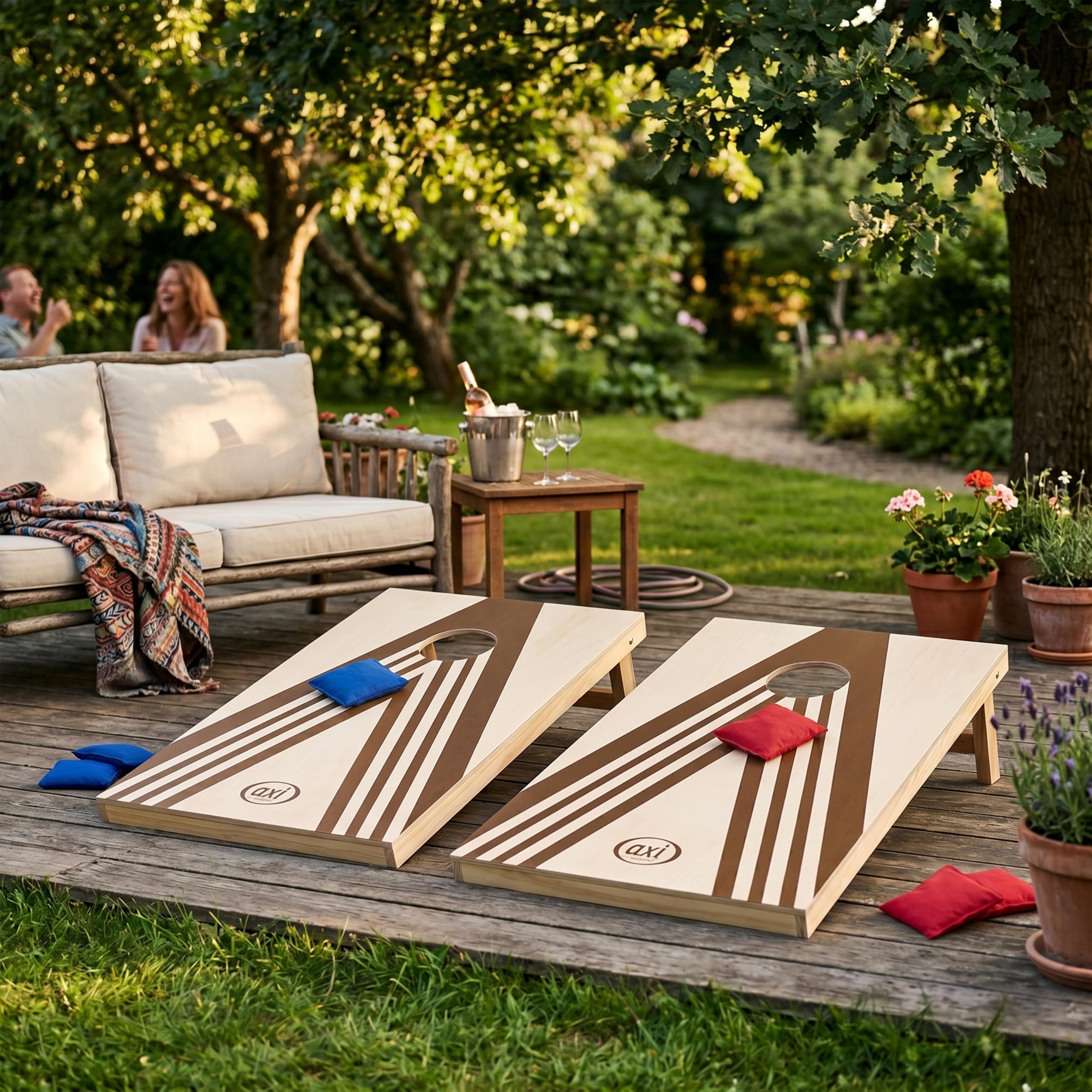 AXI Plus Cornhole Zestaw do gry w z 2 planszami - gra w rzucanie woreczkami na ?wie?ym powietrzu/w pomieszczeniach - w zestawie 8 woreczkow do cornhole i torba transportowa - 91 x 60 cm