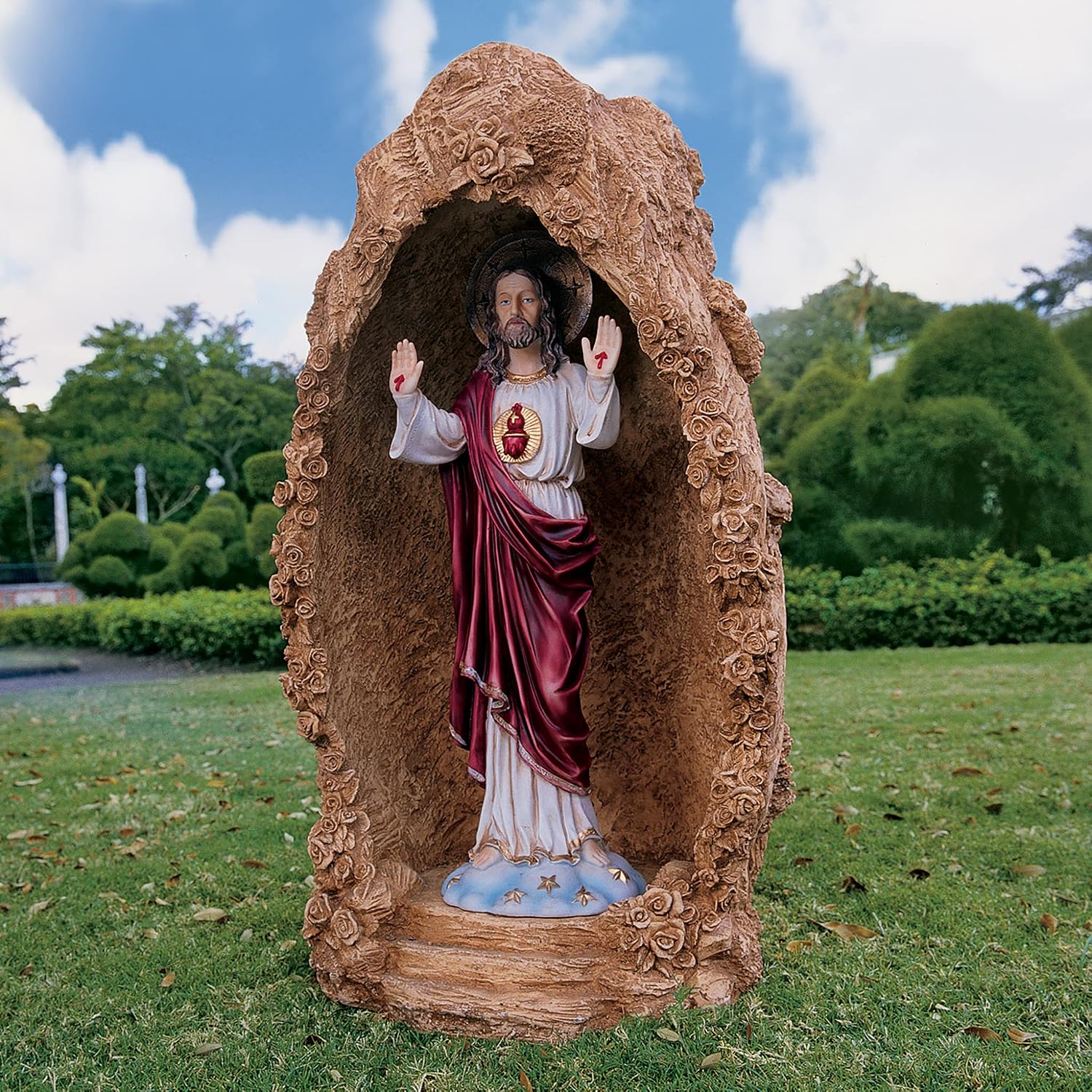 Frее Shірріng оƒƒеr Design Toscano Sacred Heart of Jesus Italian Style Religious Garden Statue, 23 Inch, Polyresin, Full Color