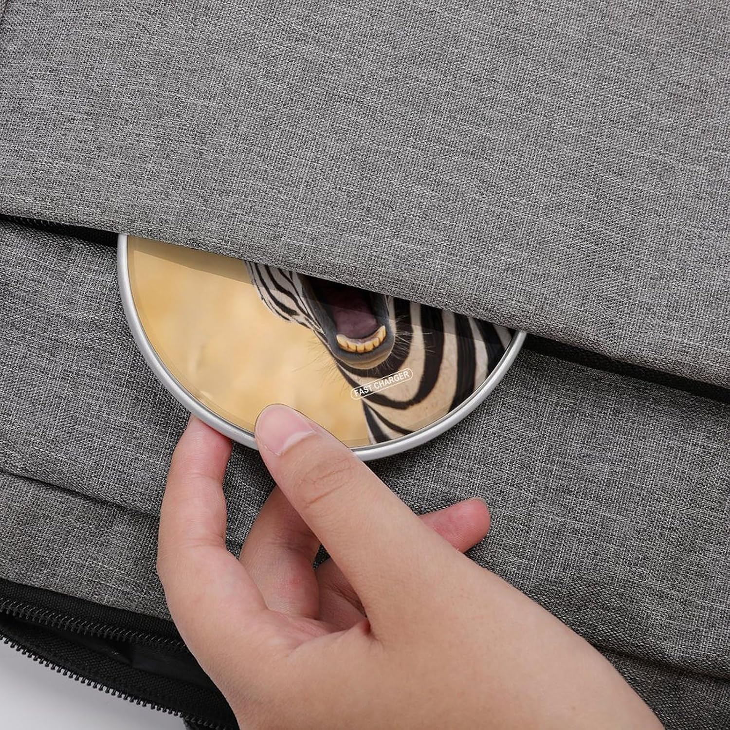 Funny Zebra Slim 10W Fast Charging Pad image 4
