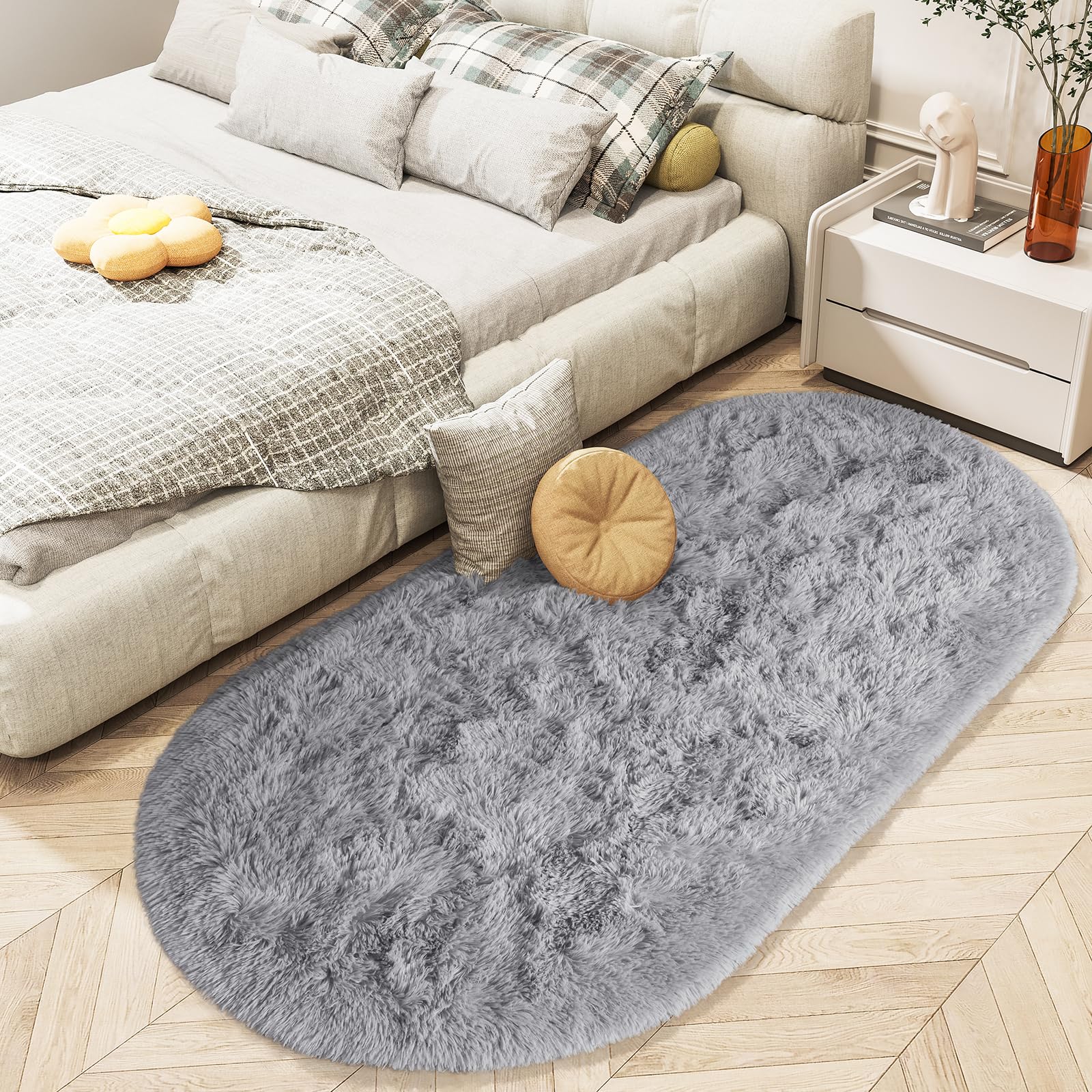 LOCHAS Bedroom Rug 2.6' x 5.3', Gray Fluffy Shaggy Area Rug for Bedroom Bedside, Soft Oval Throw Rugs Carpet for Kids Girls Nursery Living Room Home Decor