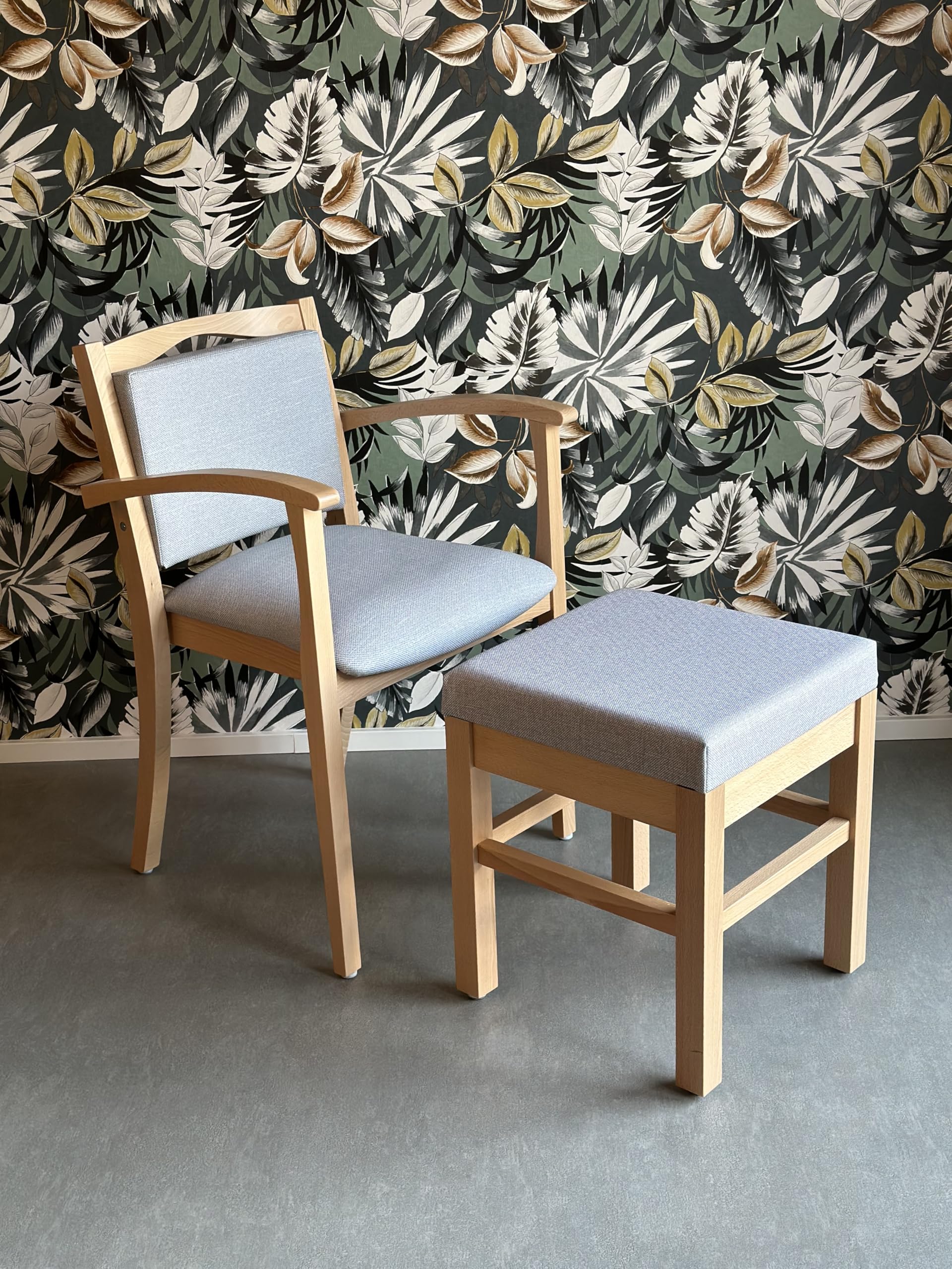 Alexander Blieskastel - Silla de aseo con reposabrazos y ruedas, de madera maciza, acolchada, ergonómica, estable, ya montada, con cadera (tejido Gomera marrón, altura del asiento de 58,5 cm)