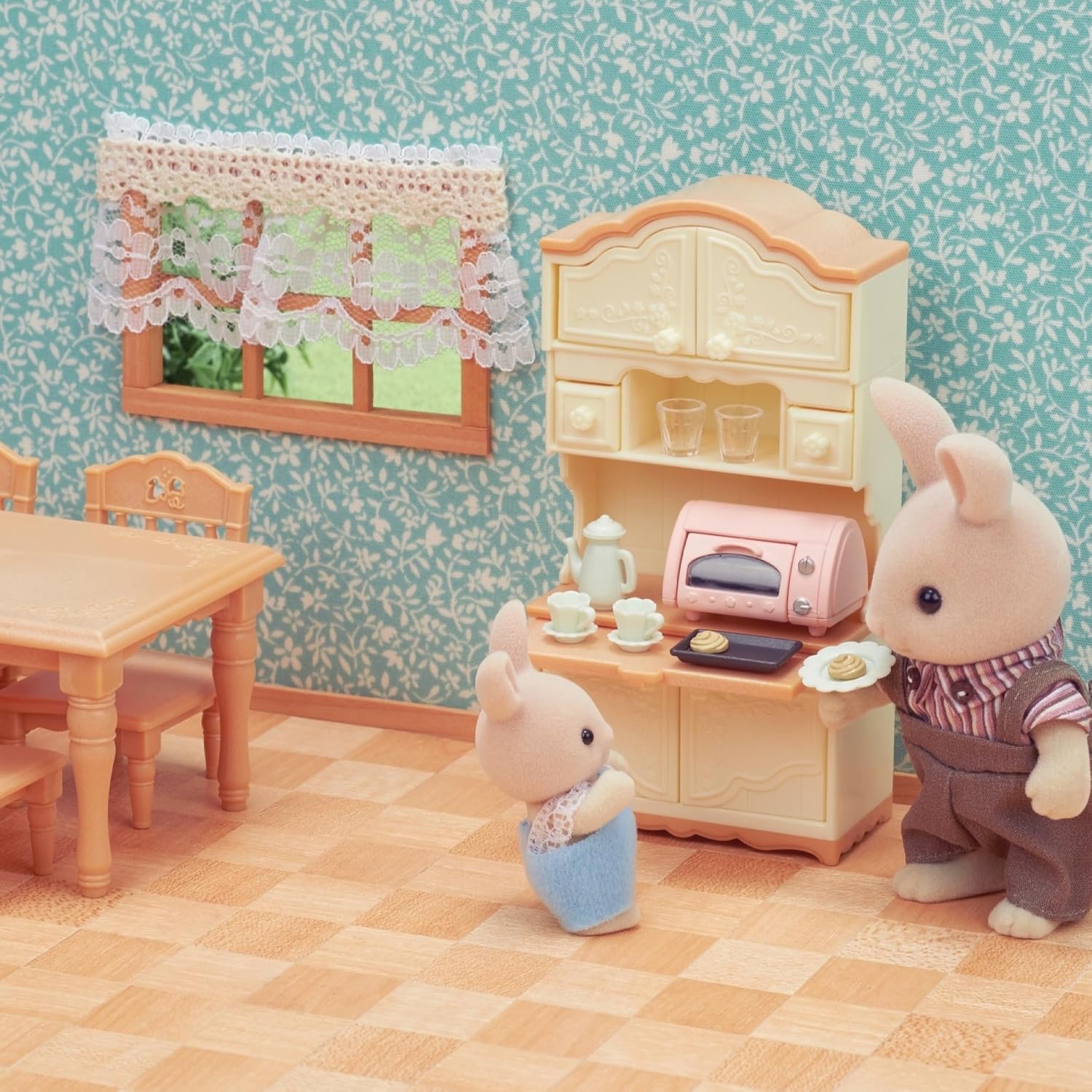 Conjunto Sala de Jantar Classica Sylvanian Families Multicor