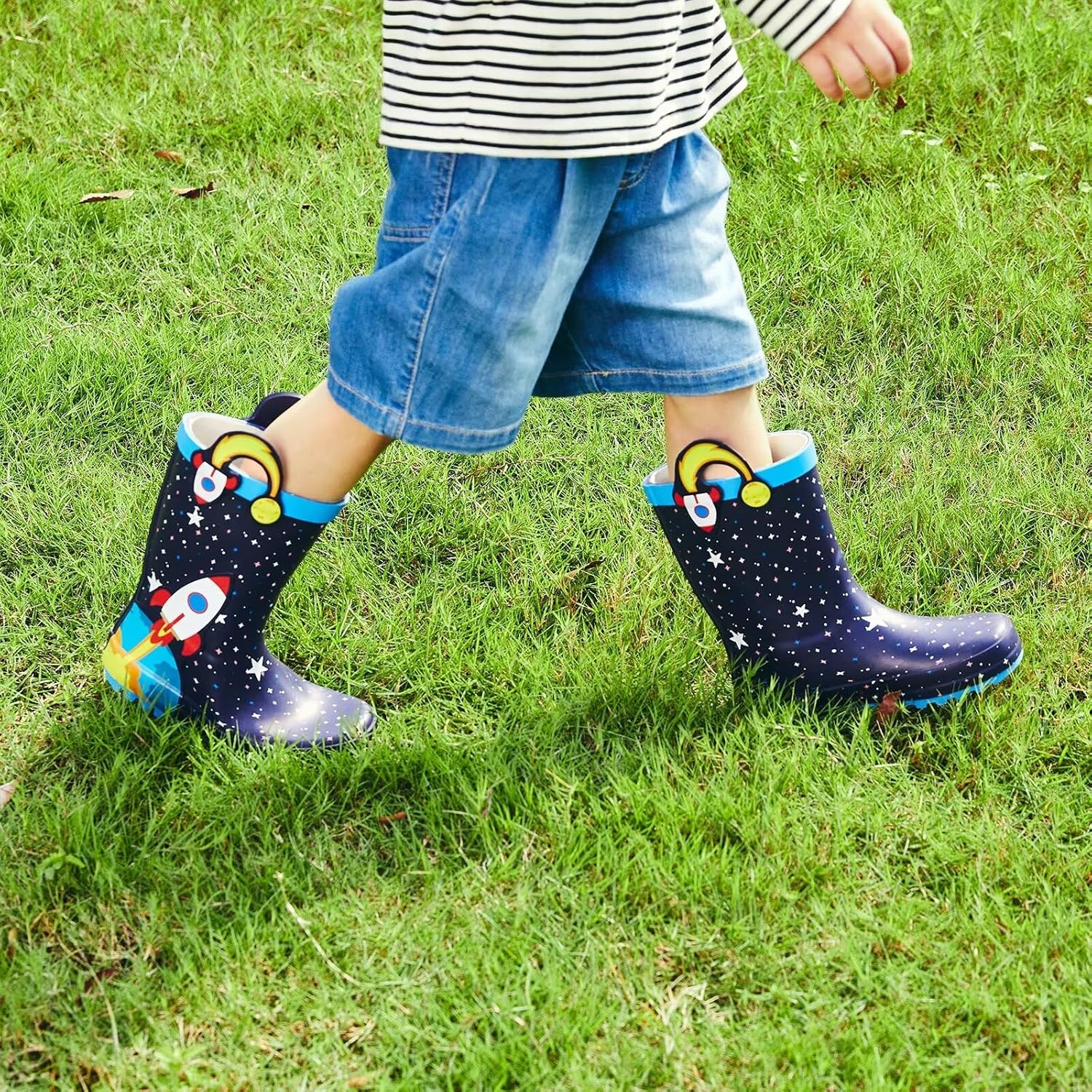 Toddler Rain Boots Kids Waterproof Rubber Boots for Boys and Girls with Handles in Fun Pattern - Image 2