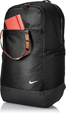 mochila nike essentials