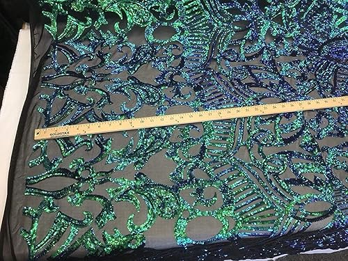 Miniatura 5 de Diseño iridiscente de realeza bordado con lentejuelas en una tela de malla elástica de 4 vías (verde sobre negro, 3 yardas)