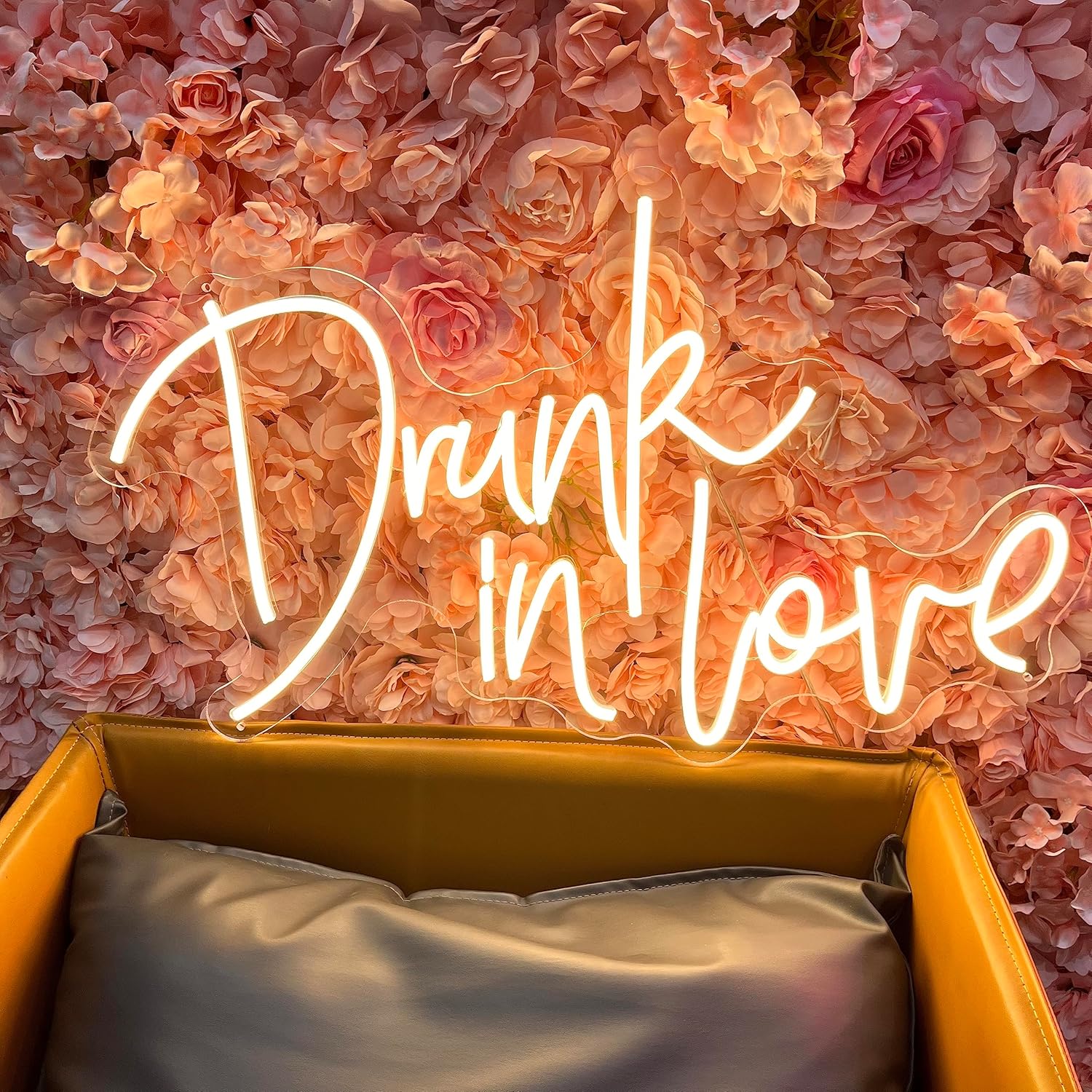 UOPUDSIR Drunk in Love Neon Sign,LED Neon Sign for Wall