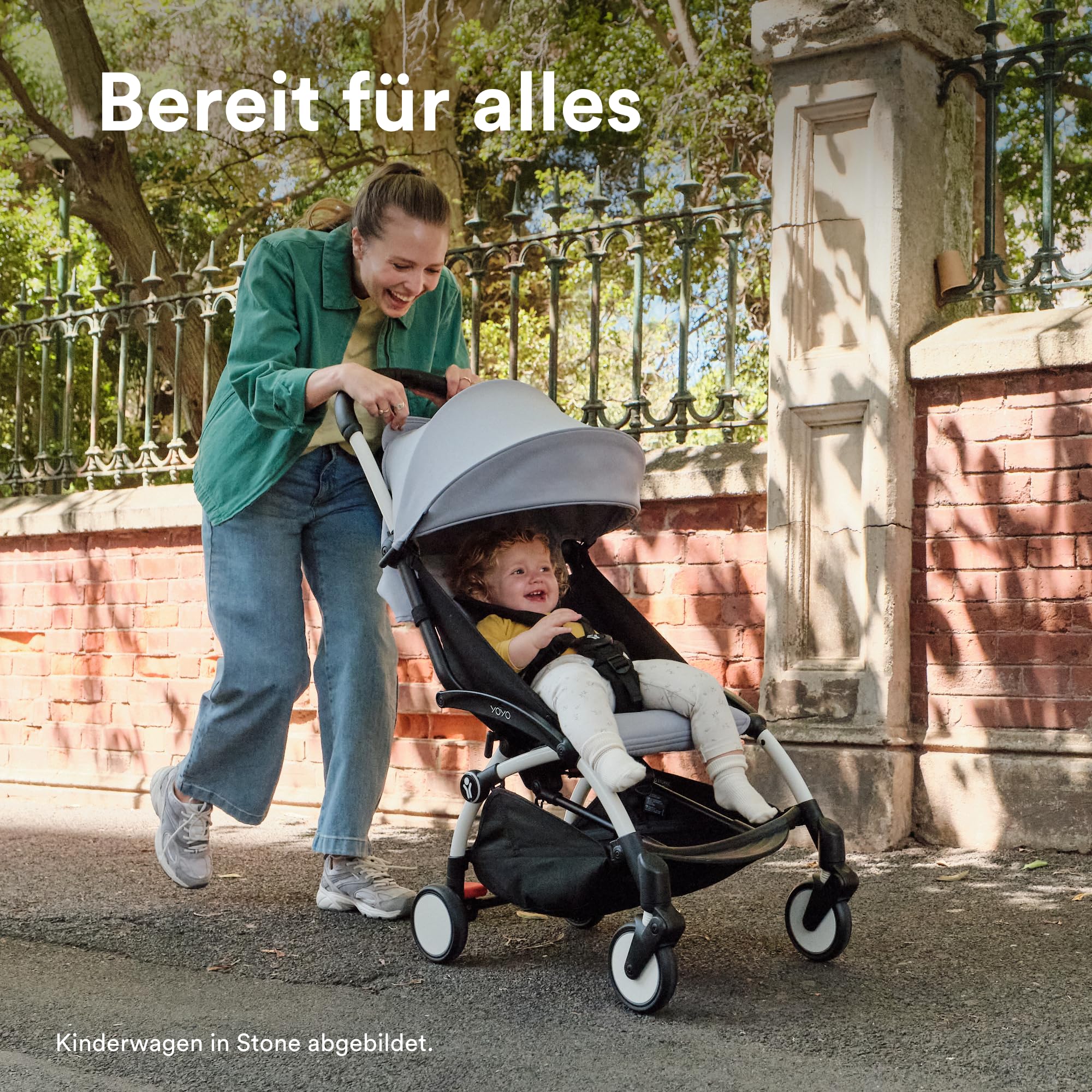 Stokke YOYO3 Kinderwagen ab 6 Monaten - Inklusive weißem Rahmen, Taupe Sitzkissen + Verdeck - Blitzschnell ein- und ausklappbar - Leicht & kompakt - Handgepäck-kompatibel