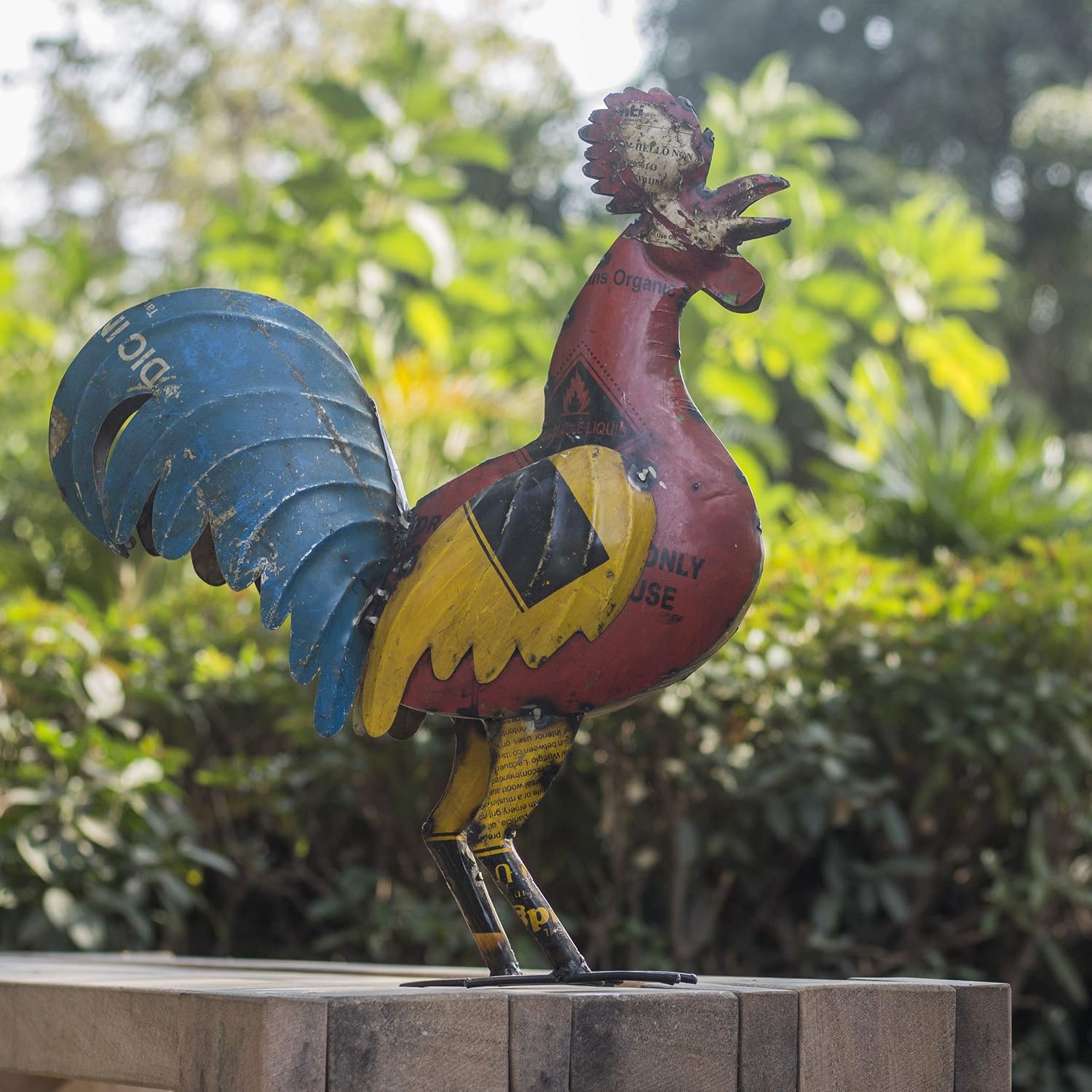 DeKulture Large Recycled Iron Rooster Statue: Easter & Farmhouse Kitchen Decor (18x16x21 Inches)