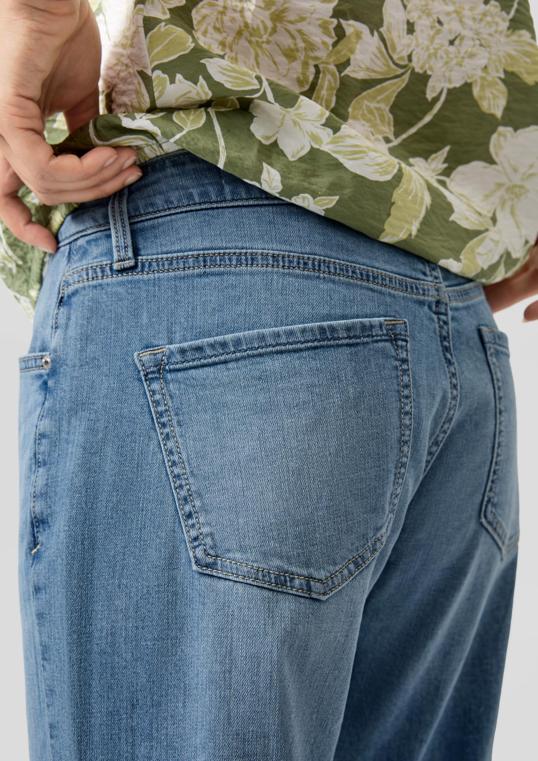 s.Oliver Damen Jeans-Hose 2174759