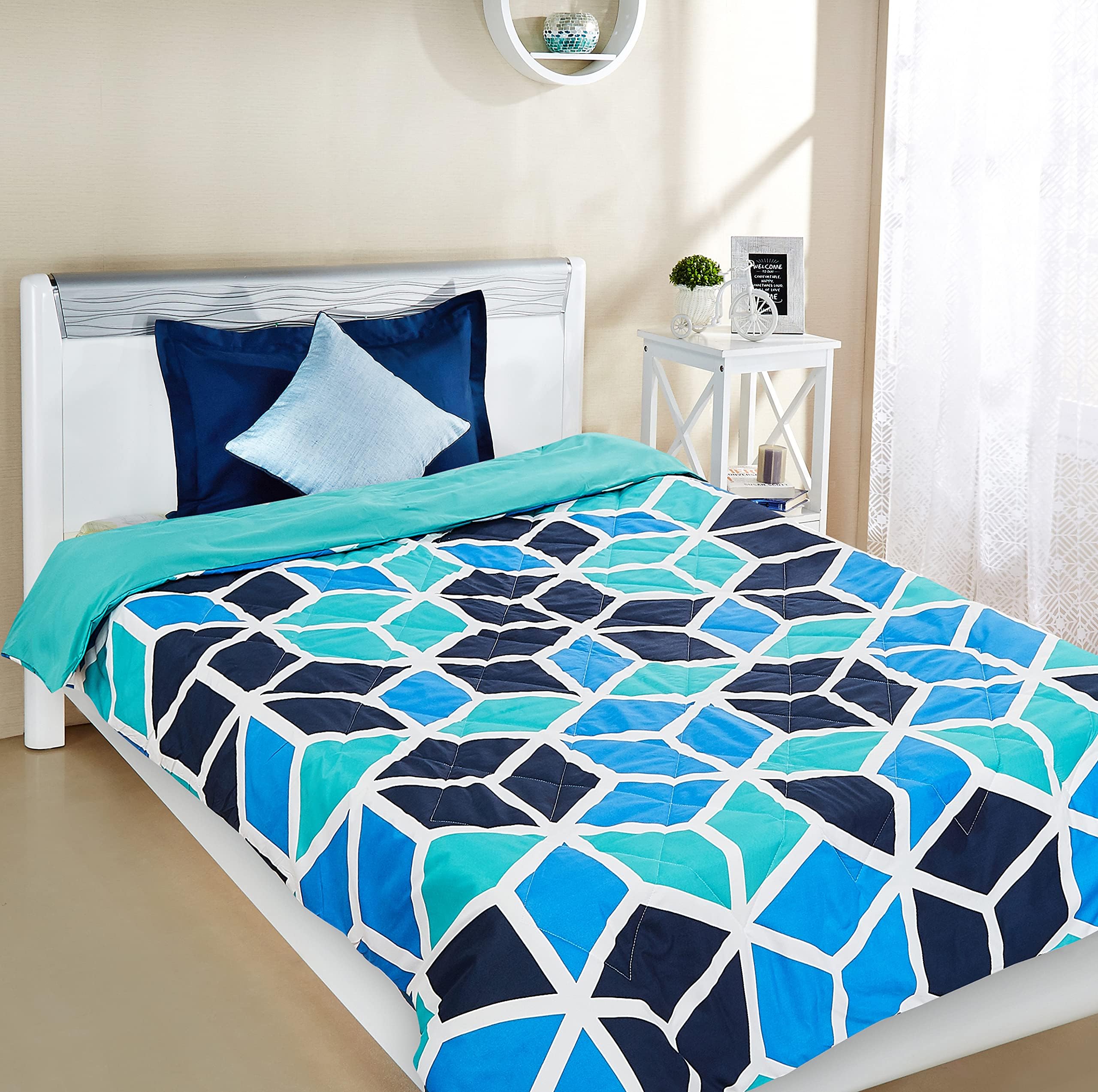 Amazon Brand - Solimo Microfibre Printed Comforter, 200 GSM, Light Blue, Single (Candid Cubes, 150 x 230 cm)