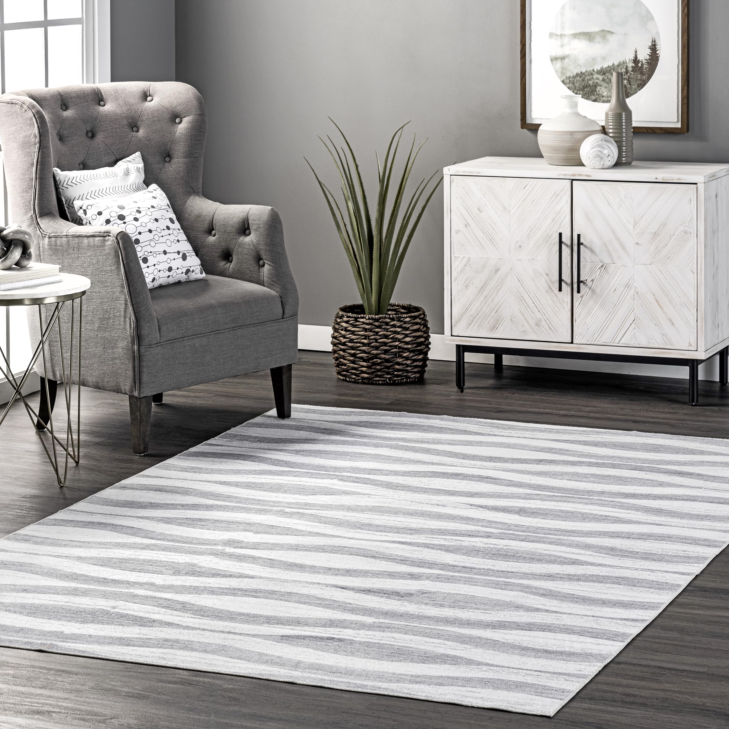 Tapis abstrait gris clair nuLOOM Kami pour salon et séjour
