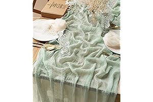 Vitalizar Light Green Table Runner