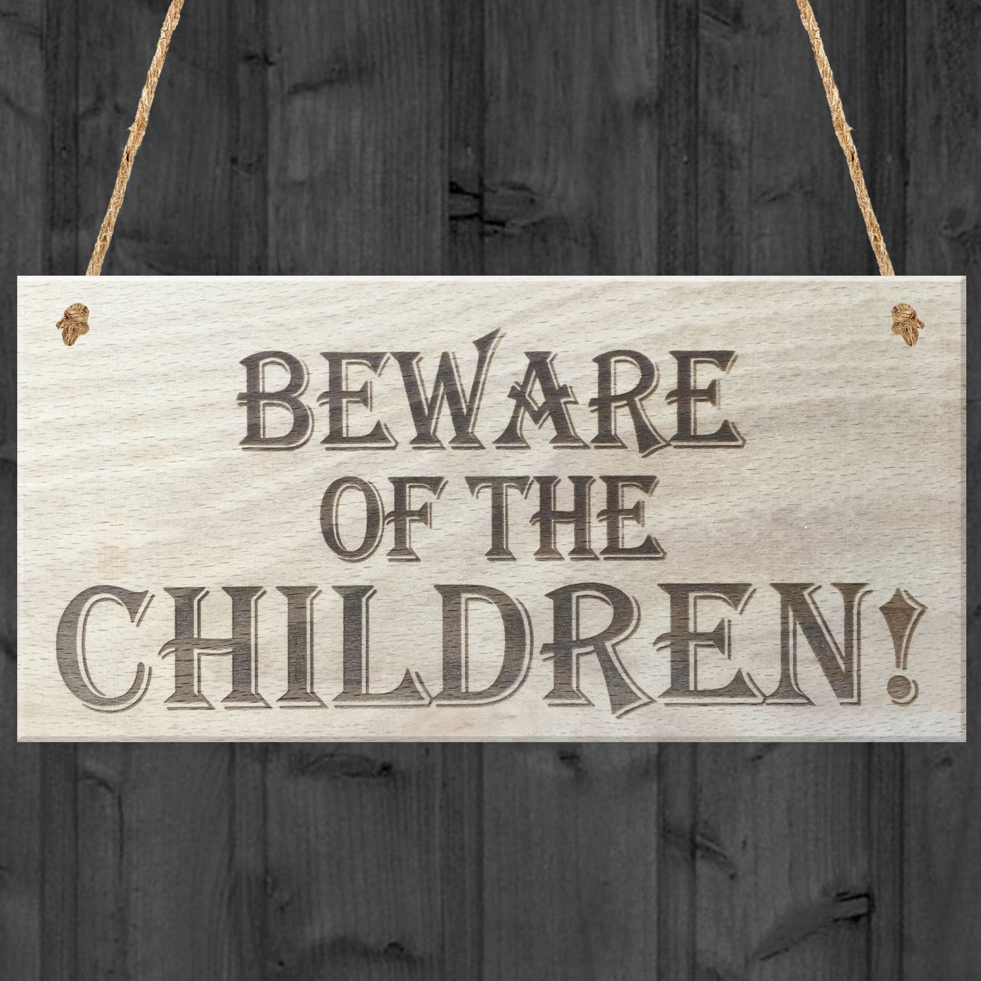 Red Ocean Beware Of The Children Novelty Wooden Hanging Shabby Chic Plaque Gift