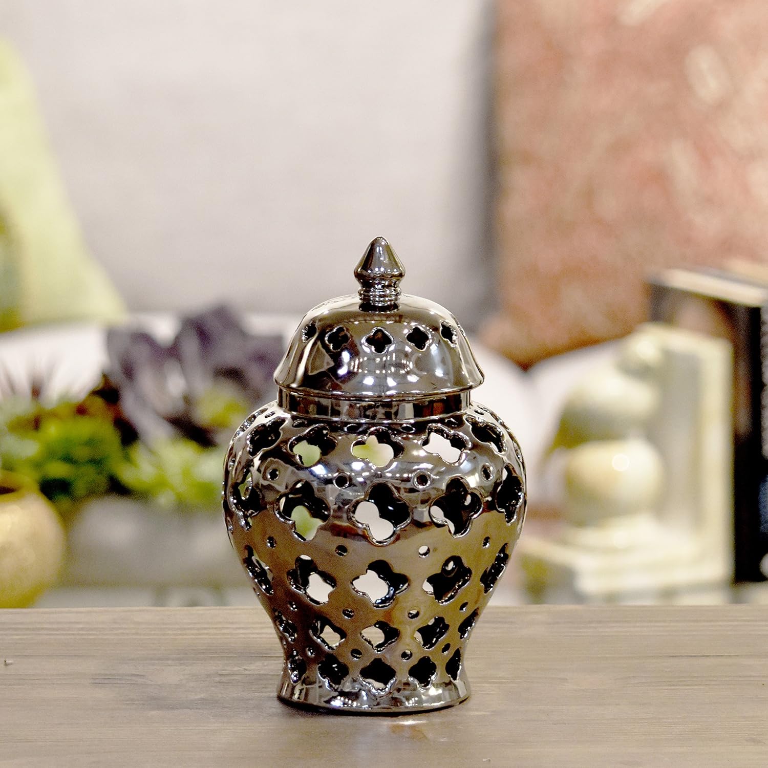 Urban Trends 21279 Ceramic Urn Vase with Cutout Quatrefoil Design, Silver