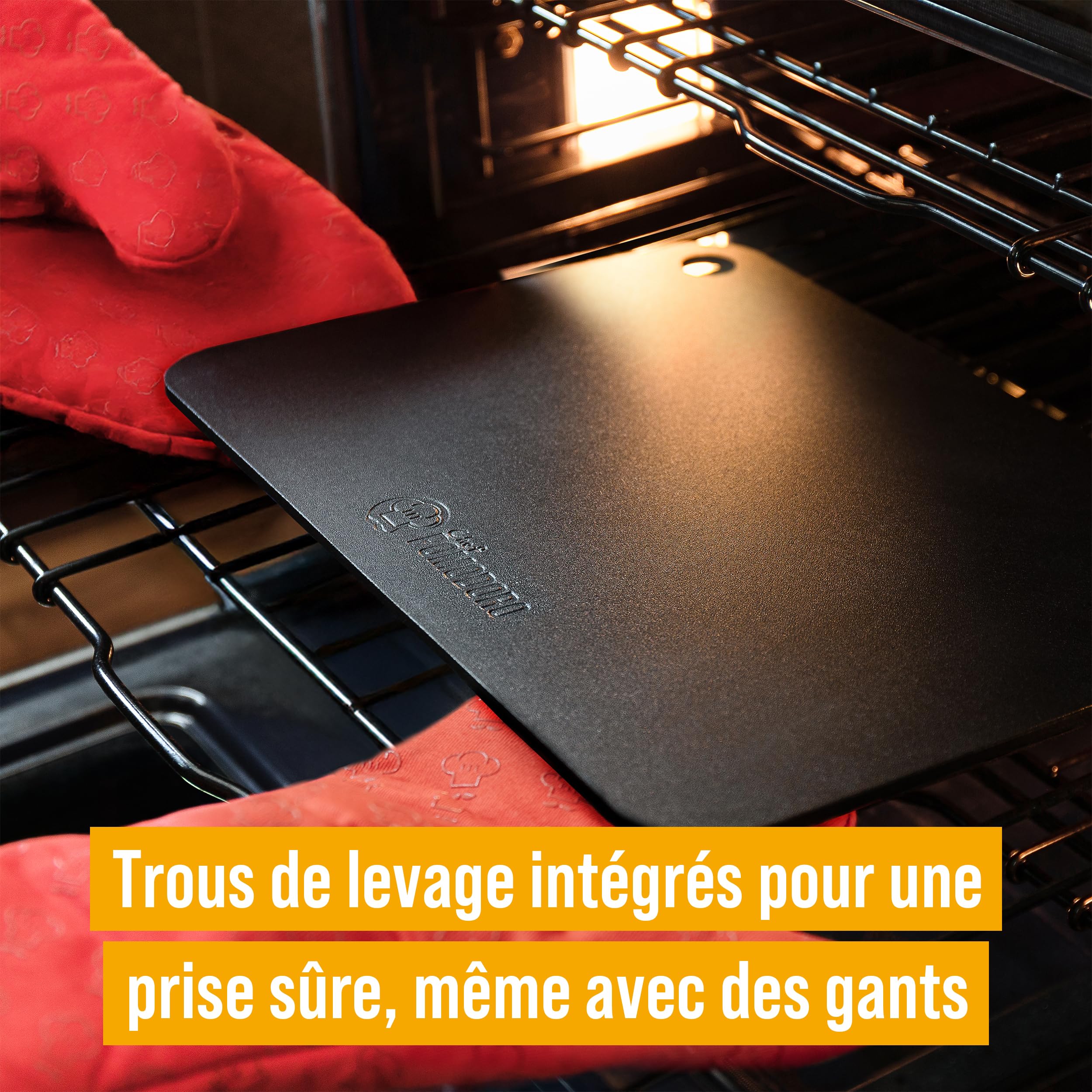 Chef Pomodoro Pierre à Pizza 35,6 x 30,5 cm (6,35 mm), Pierre Réfractaire Four, Pierres à Pizza, Cuisson, Pour Four, Acier, Avec Trous de Préhension, Idéal Pain et Pizza Maison