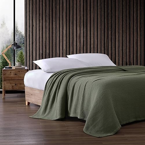 Miniatura 3 de Eddie Bauer Manta suave de punto gofre, decoración de dormitorio de peso medio, suaviza cada lavado, King, verde