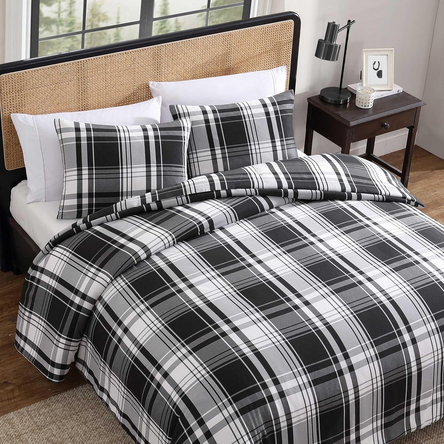 Eddie Bauer - King Comforter Set, Super Soft Reversible Bedding with Matching Shams, Plaid Home Decor, Oeko-Tex Certified (Saddle Mountain Plaid Black, King) King Saddle Mountain Plaid Black