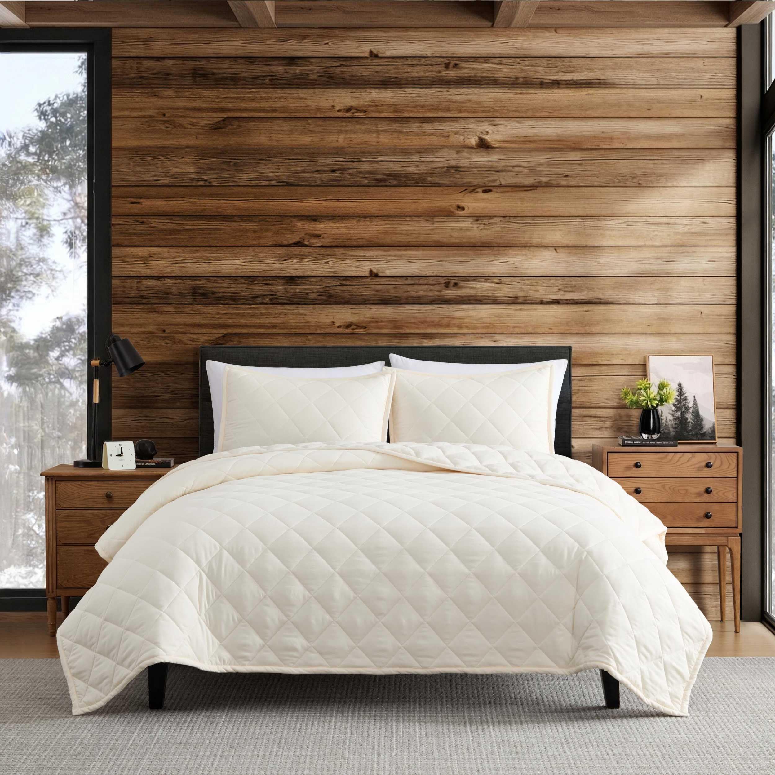 Eddie Bauer - Twin Quilt Set with Matching Sham, Soft & Reversible Bedding for Year Round Comfort, Hendrick Solid White