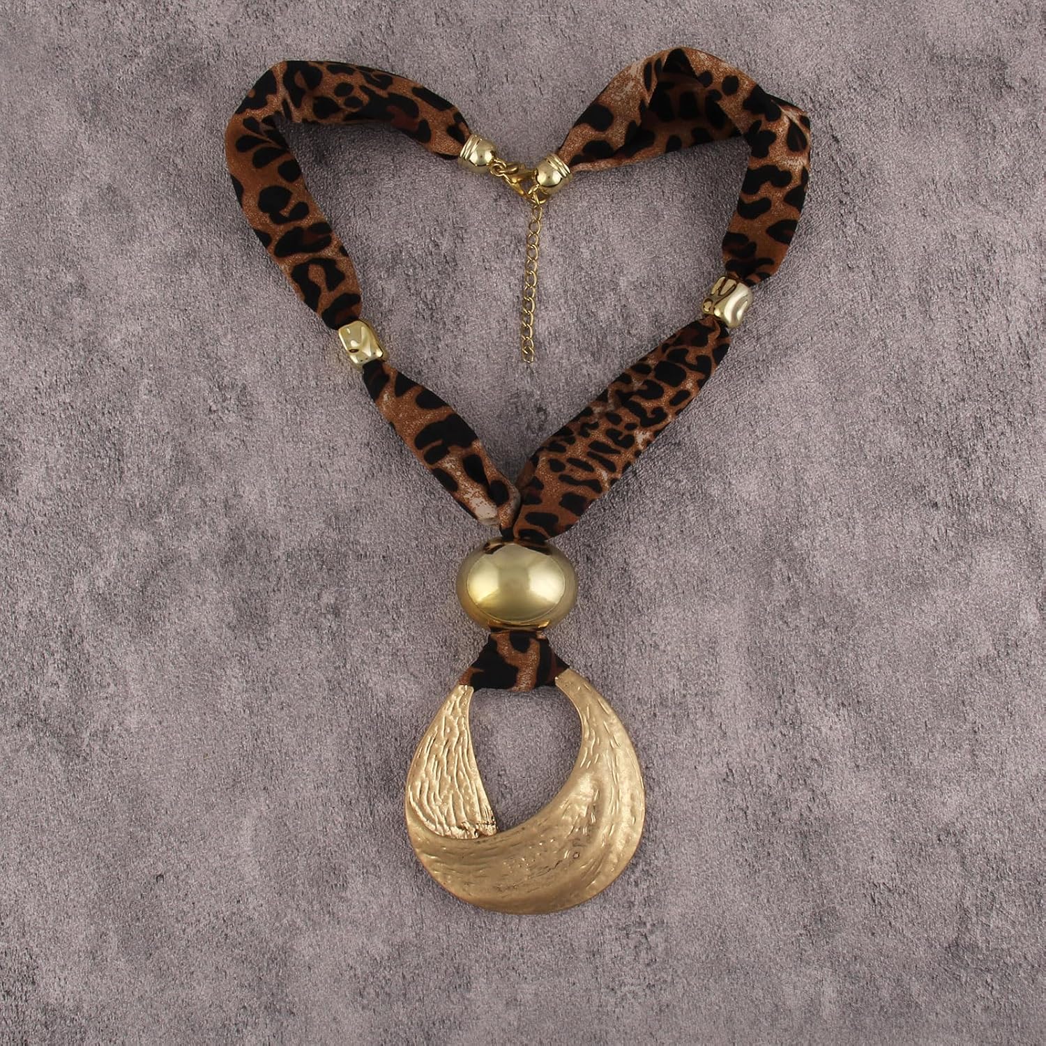 GelConnie Scarf Necklace with Charm Bandana Necklaces for Women Boho Beach Leopard Choker Necklace Statement Rope Scarf Pendant Wedding Jewelry Adjustable - Image 3