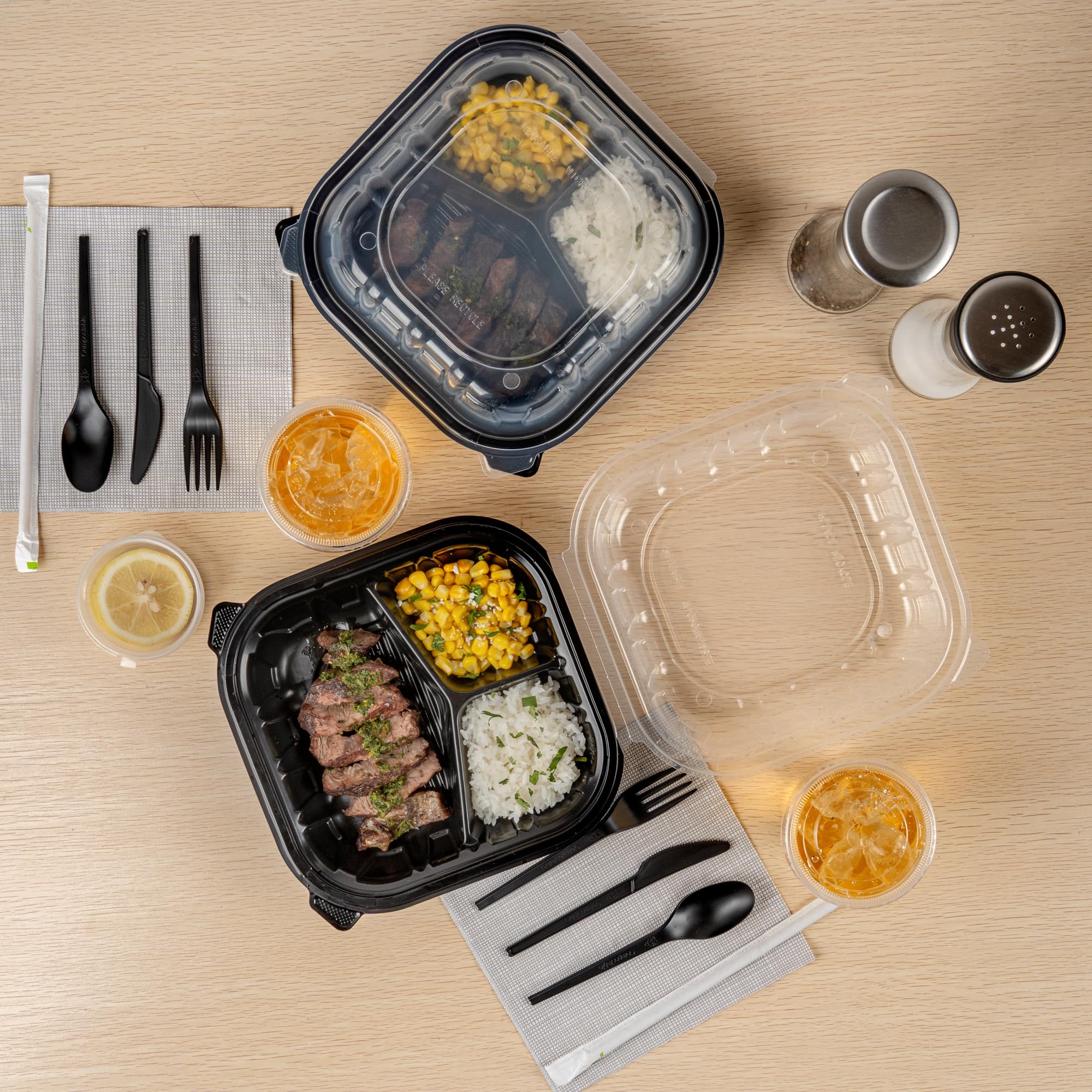 Restaurantware Thermo Tek pojemniki z klapką, 50 jednorazowych pudełek na wynos – 3 przegrody, wentylowane pokrywki, czarne plastikowe pojemniki do przygotowywania posiłków, nadają się do kuchenki