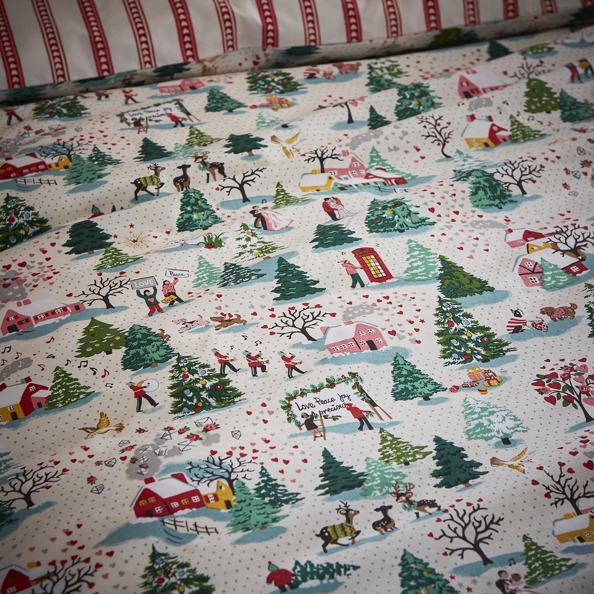 Christmas Shine Bright Bedding by Cath Kidston 100% Cotton Duvet  display picture 1