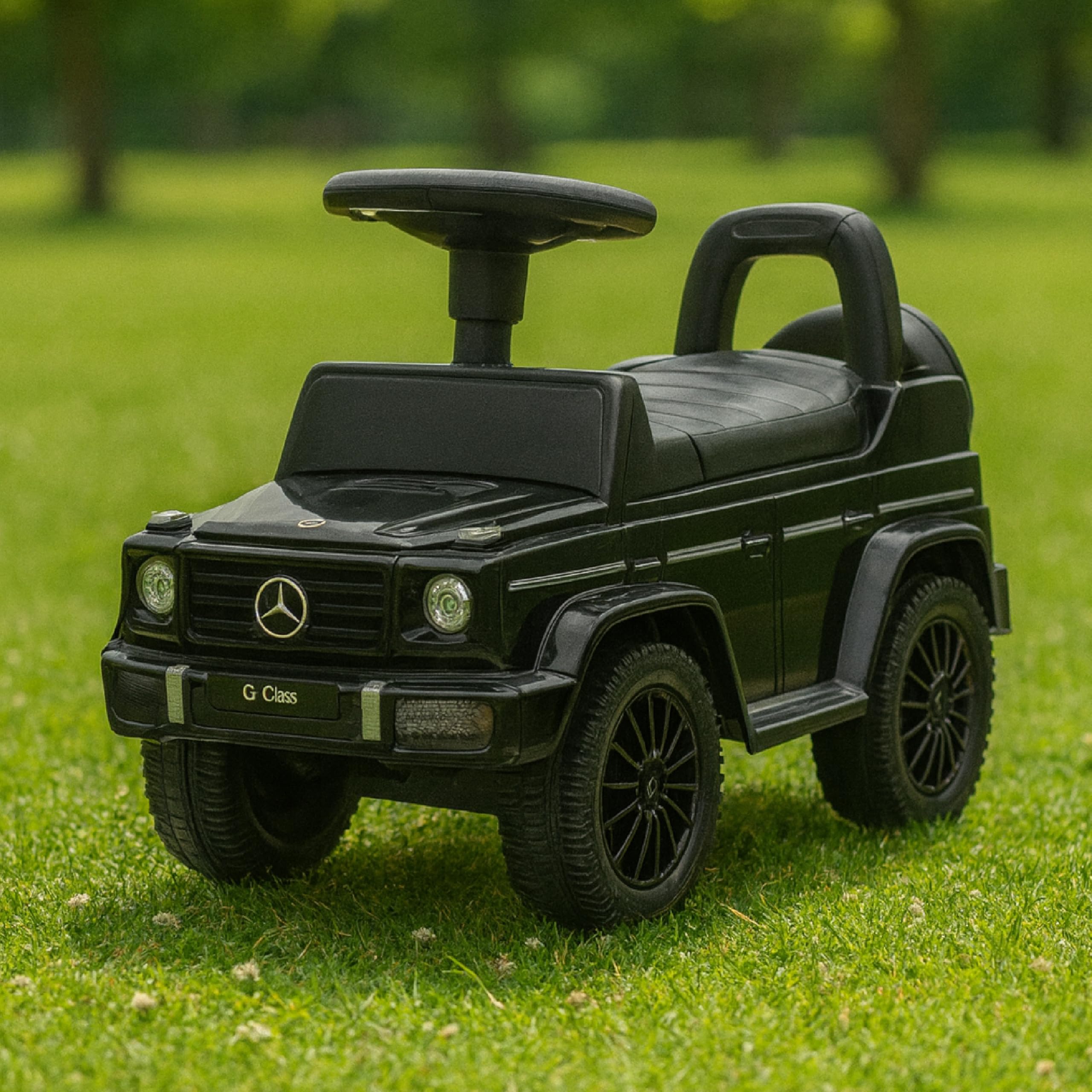 Baroni Toys Suv Mercedes Ride-On Macchinina Spingi e Vai per Bambini 1-4 Anni, Fari LED, Suoni Realistici, Ruote Antiscivolo, Vano Portaoggetti, 69.5x29x43 cm Nera