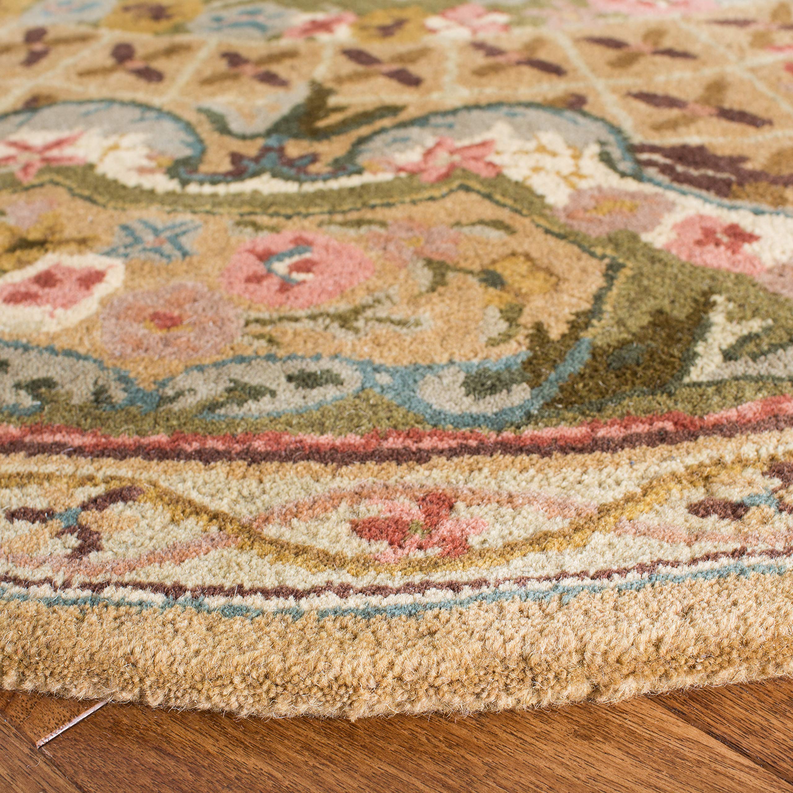 Re:CENO ERIVAN RUG 140cm×200cm Amazon.com: SAFAVIEH Revive Collection Area Rug - 5'3
