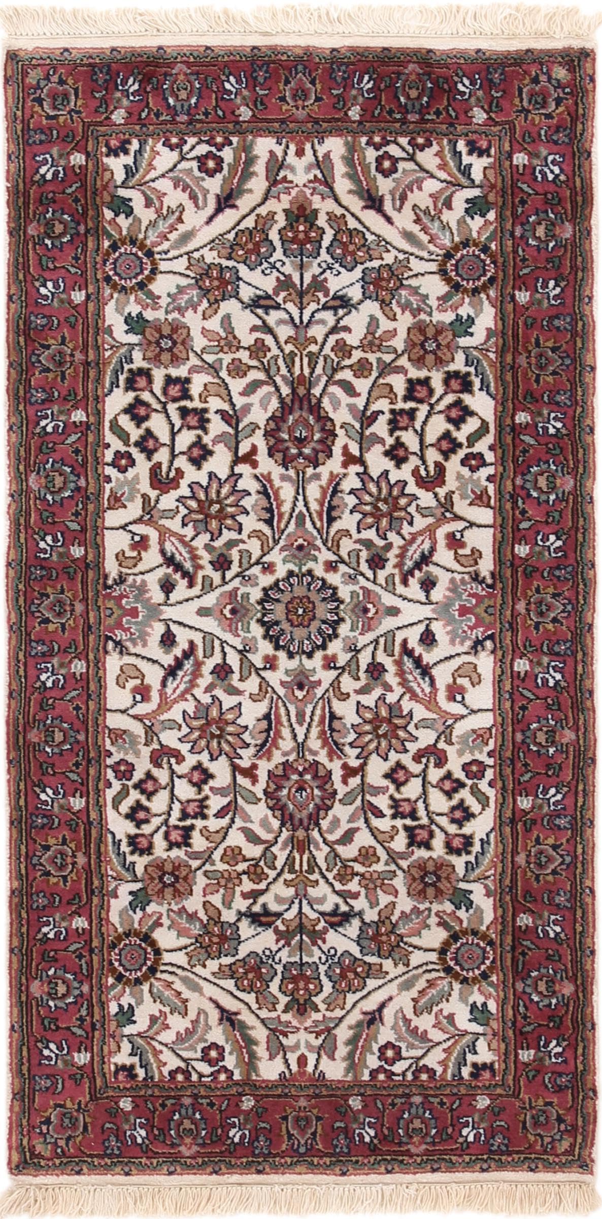 Tapis de course Indo Kashan en laine pour habiller élégamment votre couloir