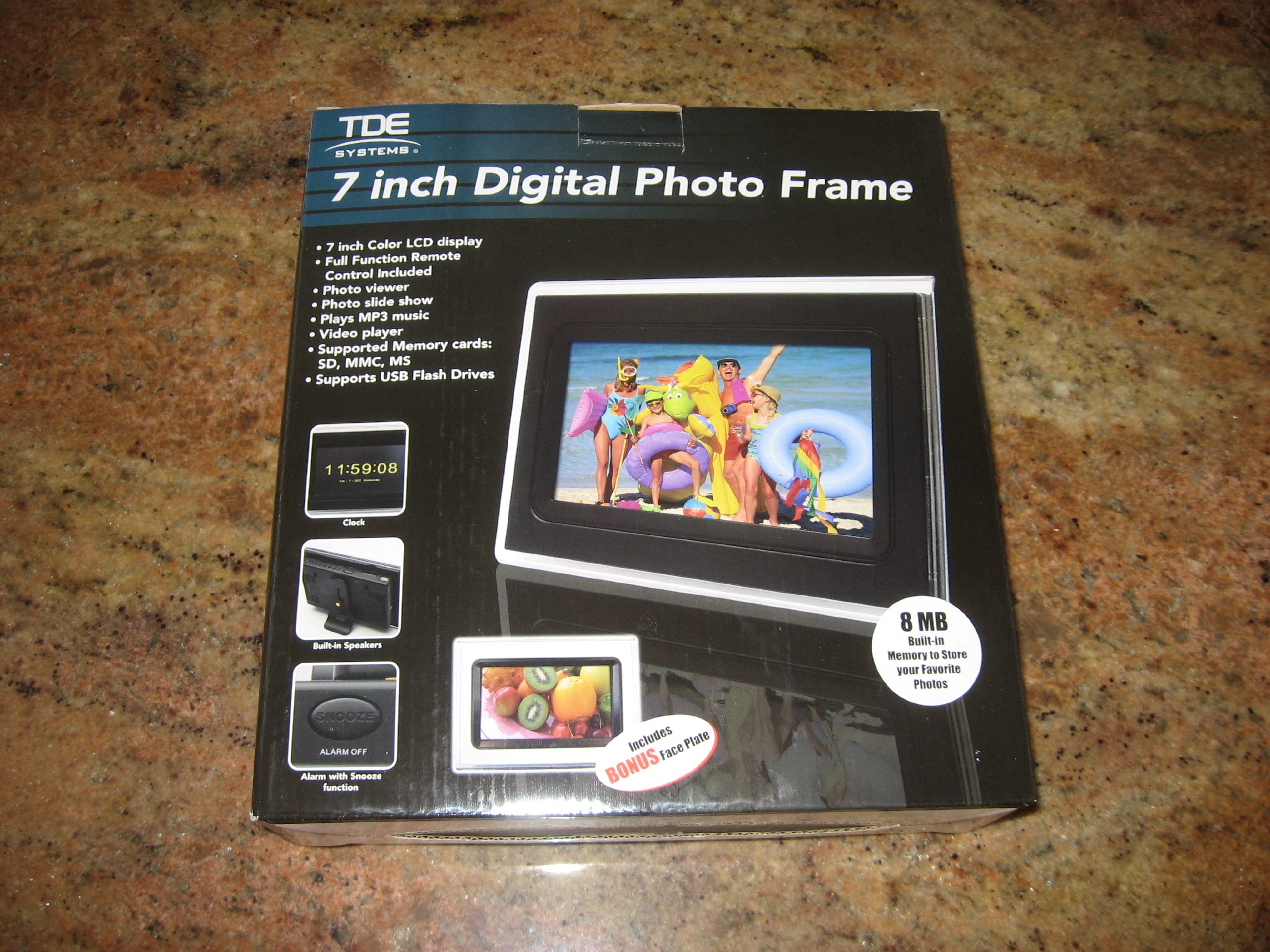 TDE 7 inch Digital Photo Frame with Clock/Alarm/Speakers