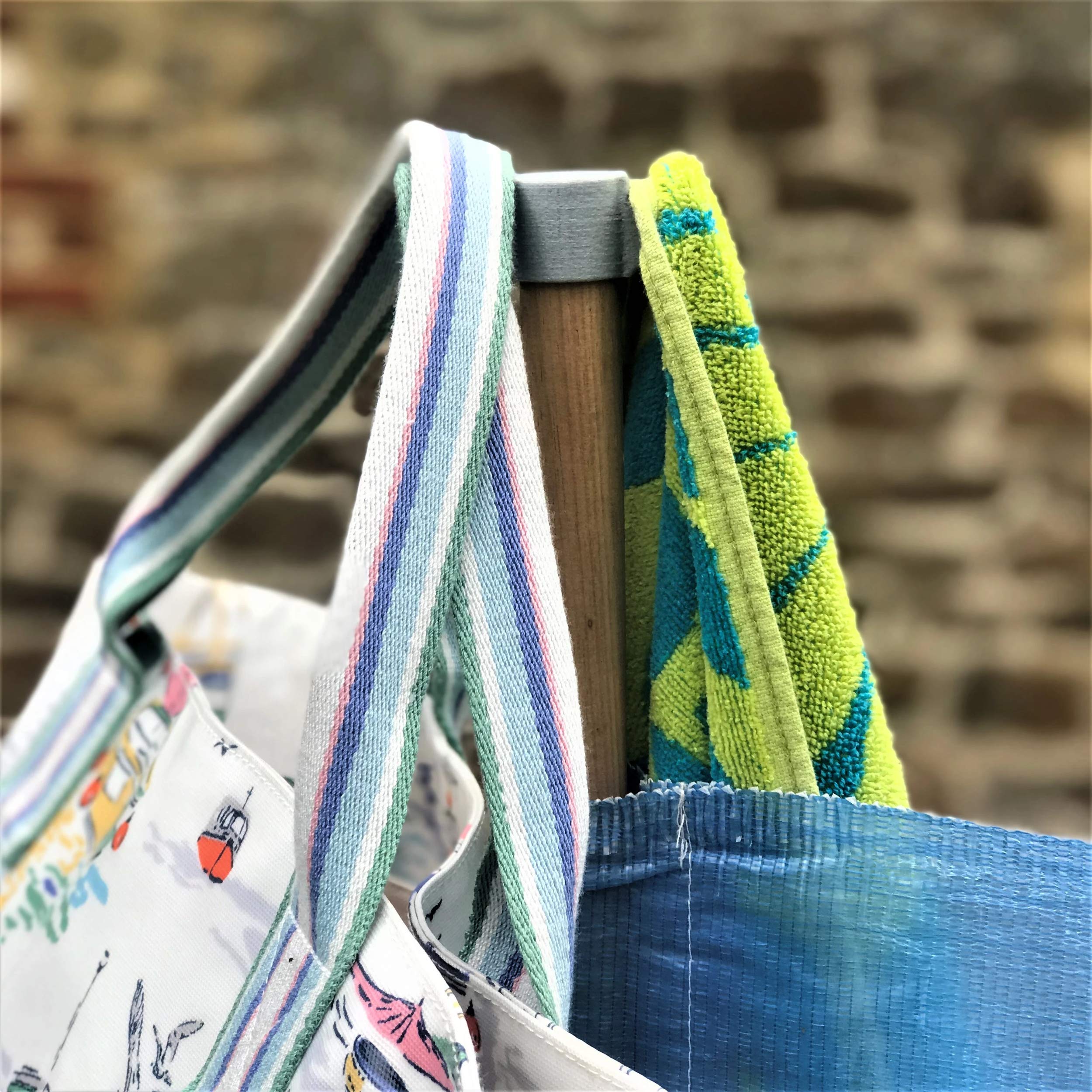 3D Cabin Windbreak Hook/Hanger Top: Grey