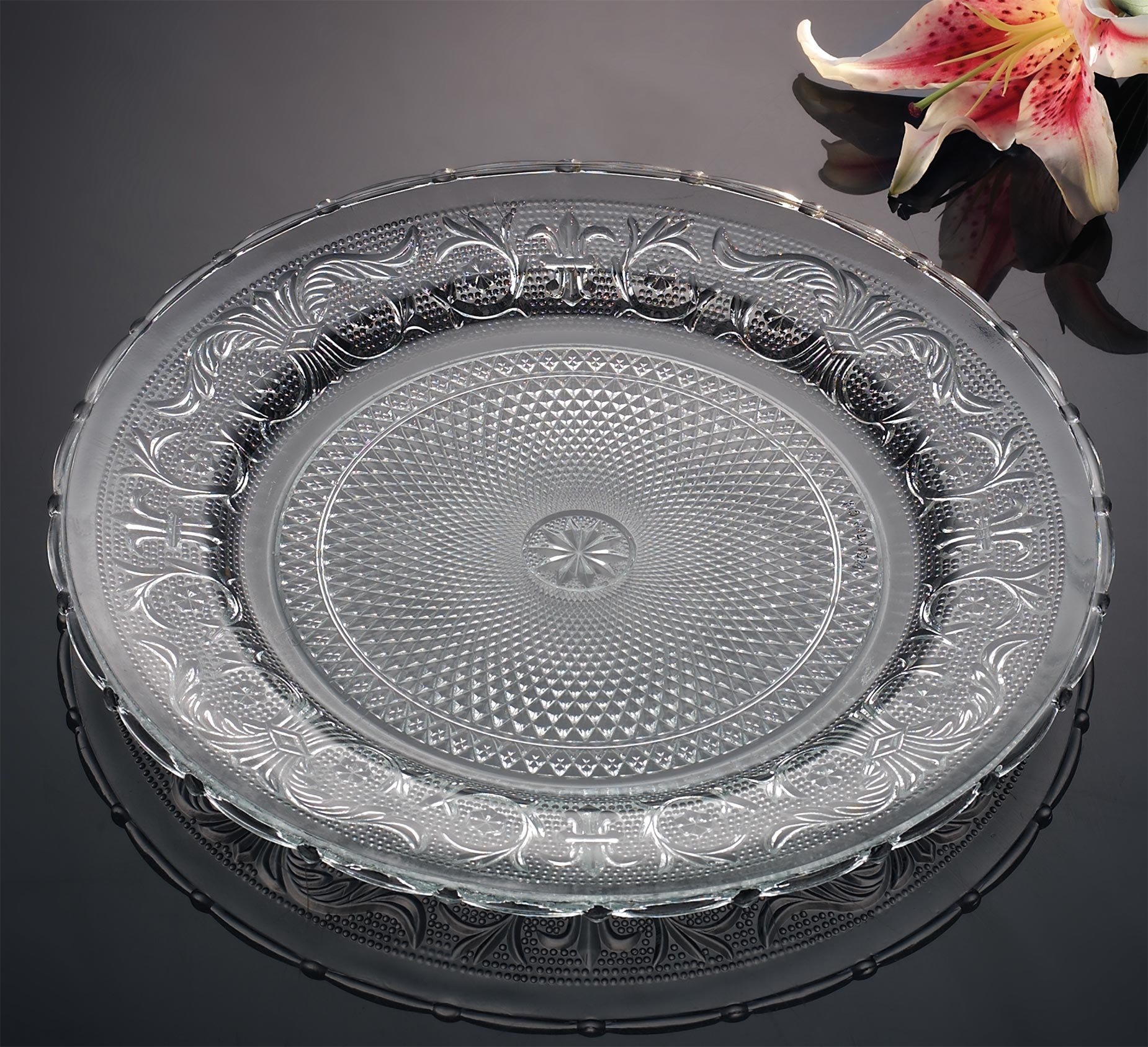 Studio Silversmiths 12" Charger