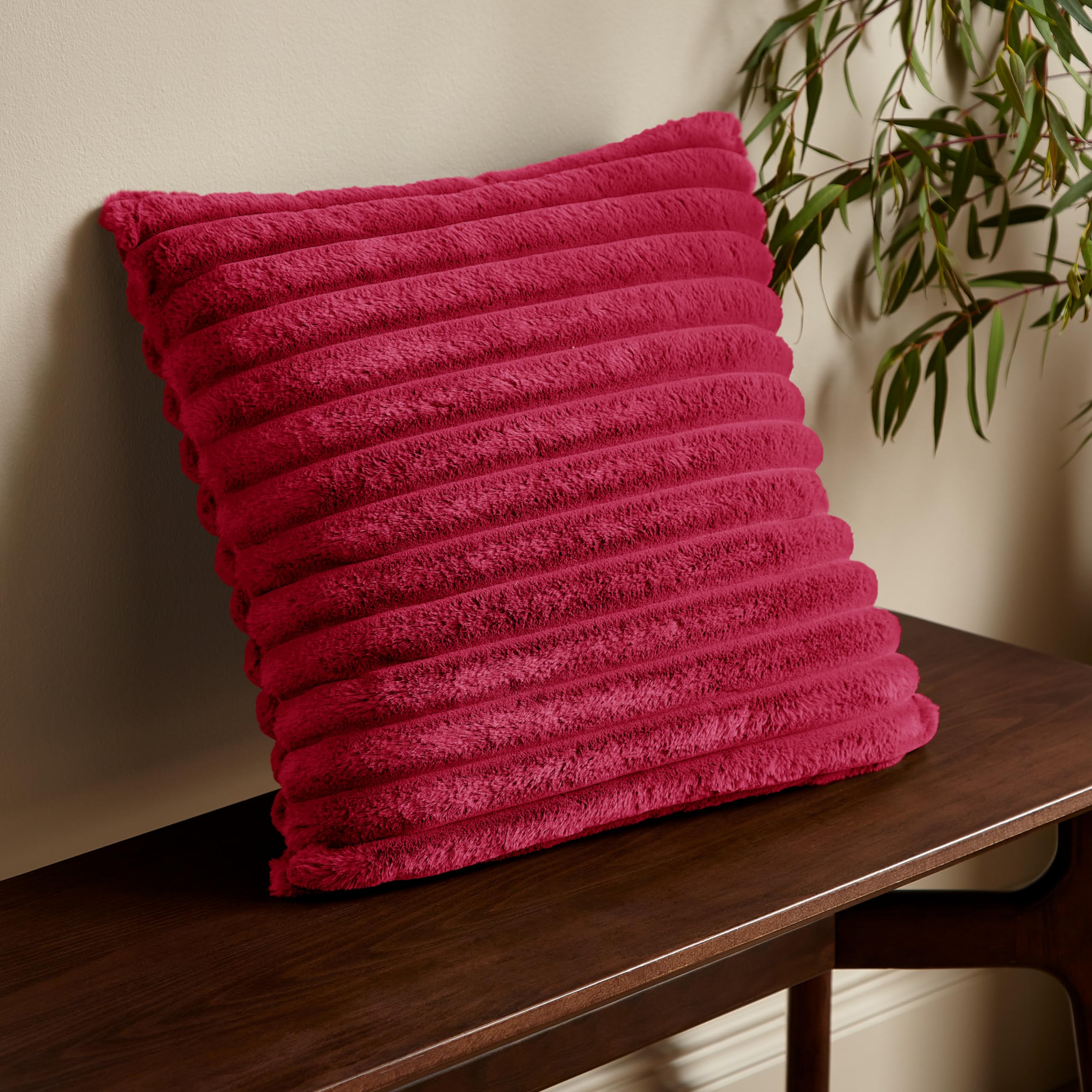 Catherine Lansfield Hot Pink Cosy Ribbed Filled Cushion