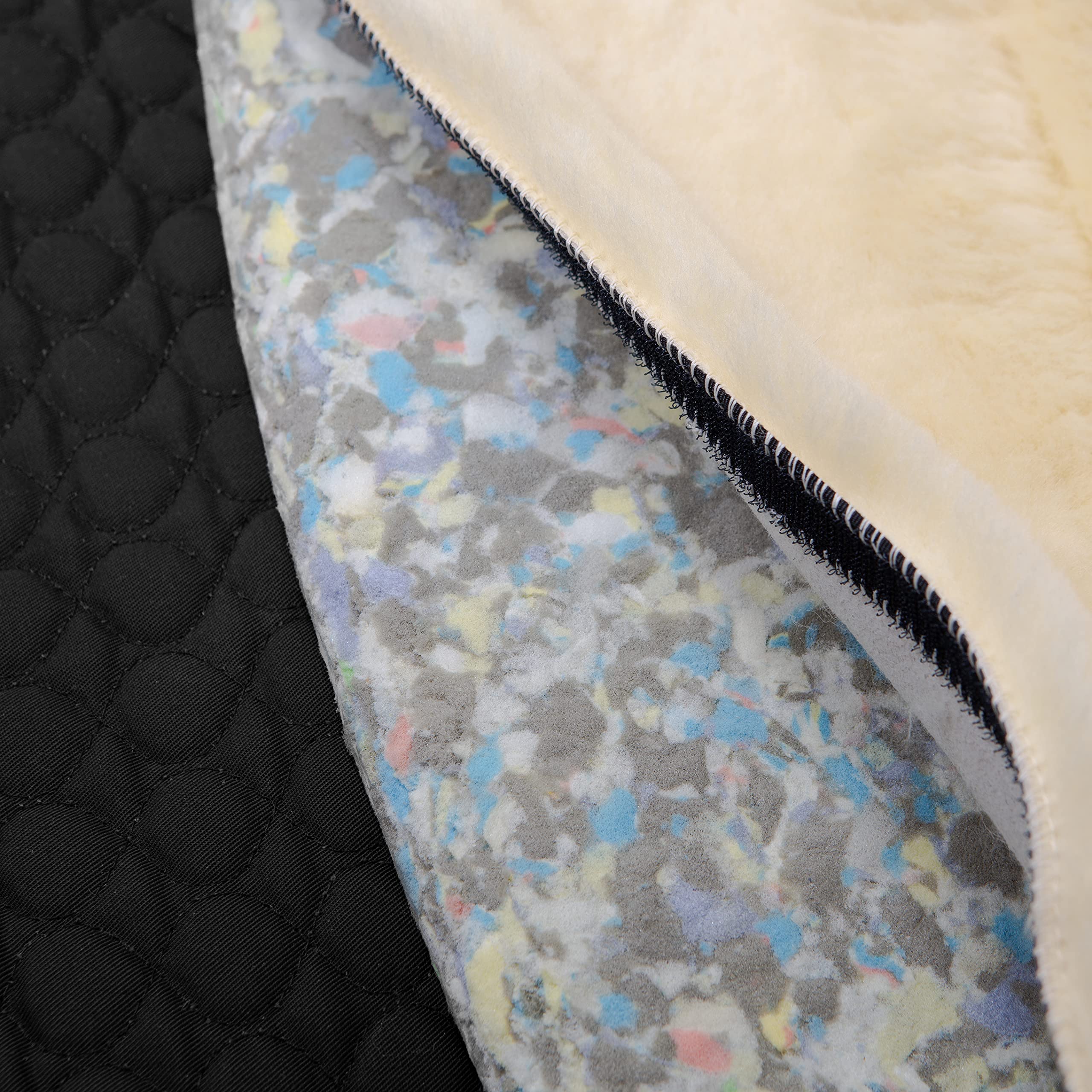 Werner Christ Lammfell Satteldecke Champ Fellsattel Iberica Plus – Schabracke mit Sitzbereich aus echtem Lammfell, Sattelunterlage dämpfend, wärmend in schwarz & braun, Gr.: Warmblut, Pony
