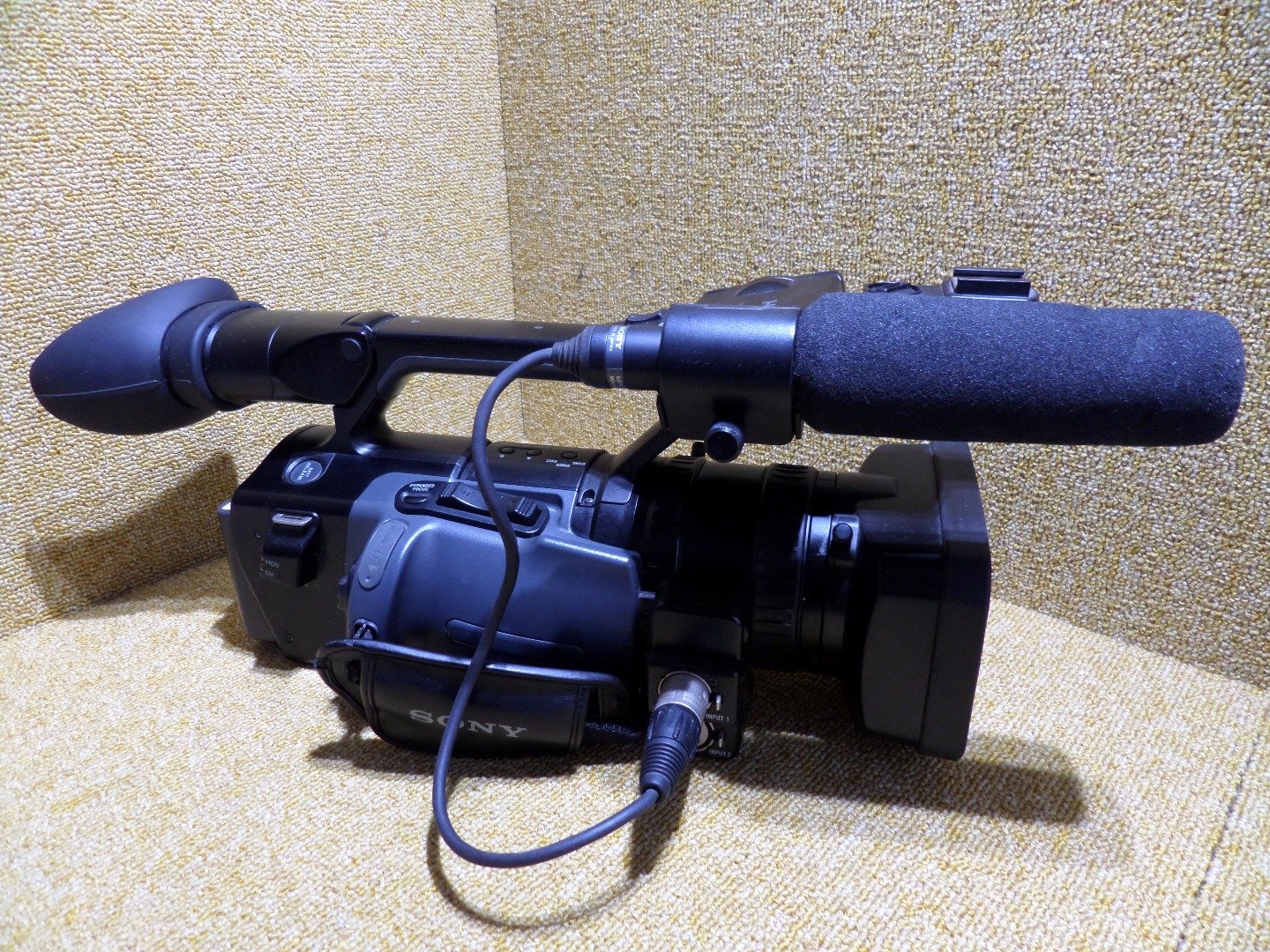 Sony Pro HVR-Z1 Digital Camcorder: Amazon.co.uk: Electronics & Photo